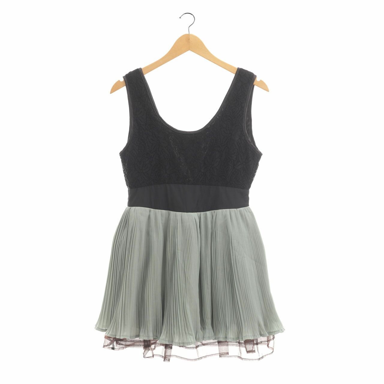 Caroline Kosasih Black & Sage Green Pleats Lace Mini Dress	