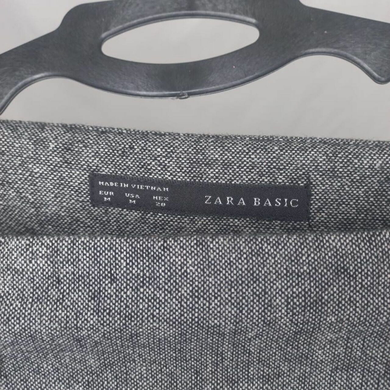 Zara Black Midi Skirt