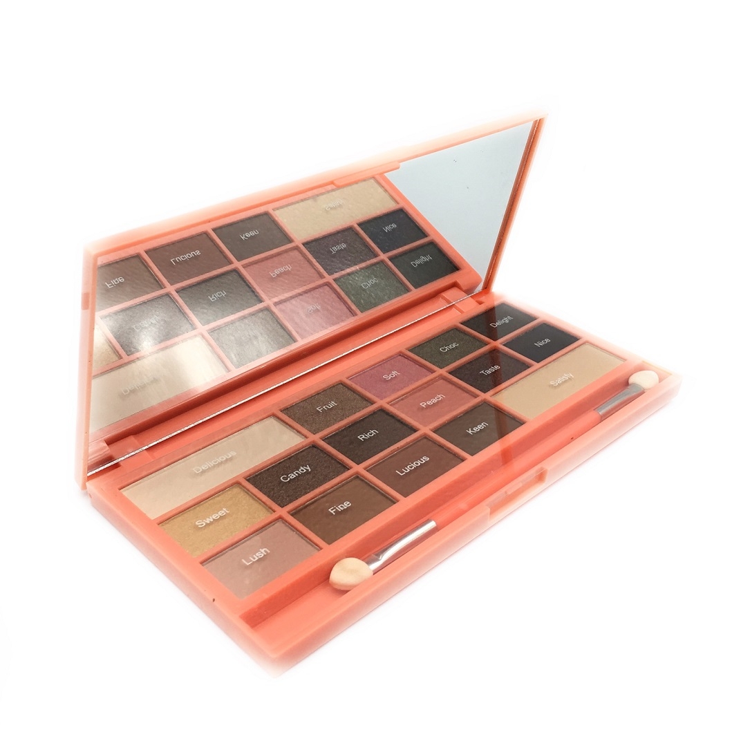Revolution Chocolate and Peaches Set and Palette