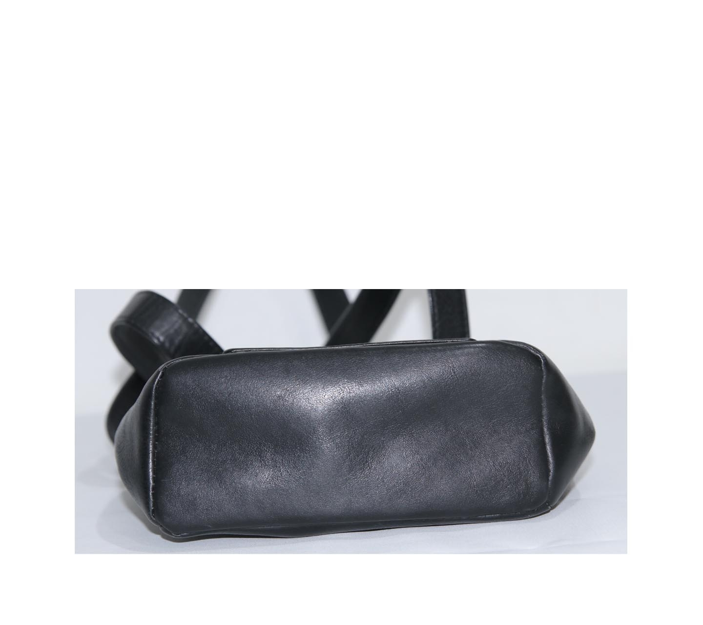 Gianni Versace Black Leather Vintage Shoulder Bag