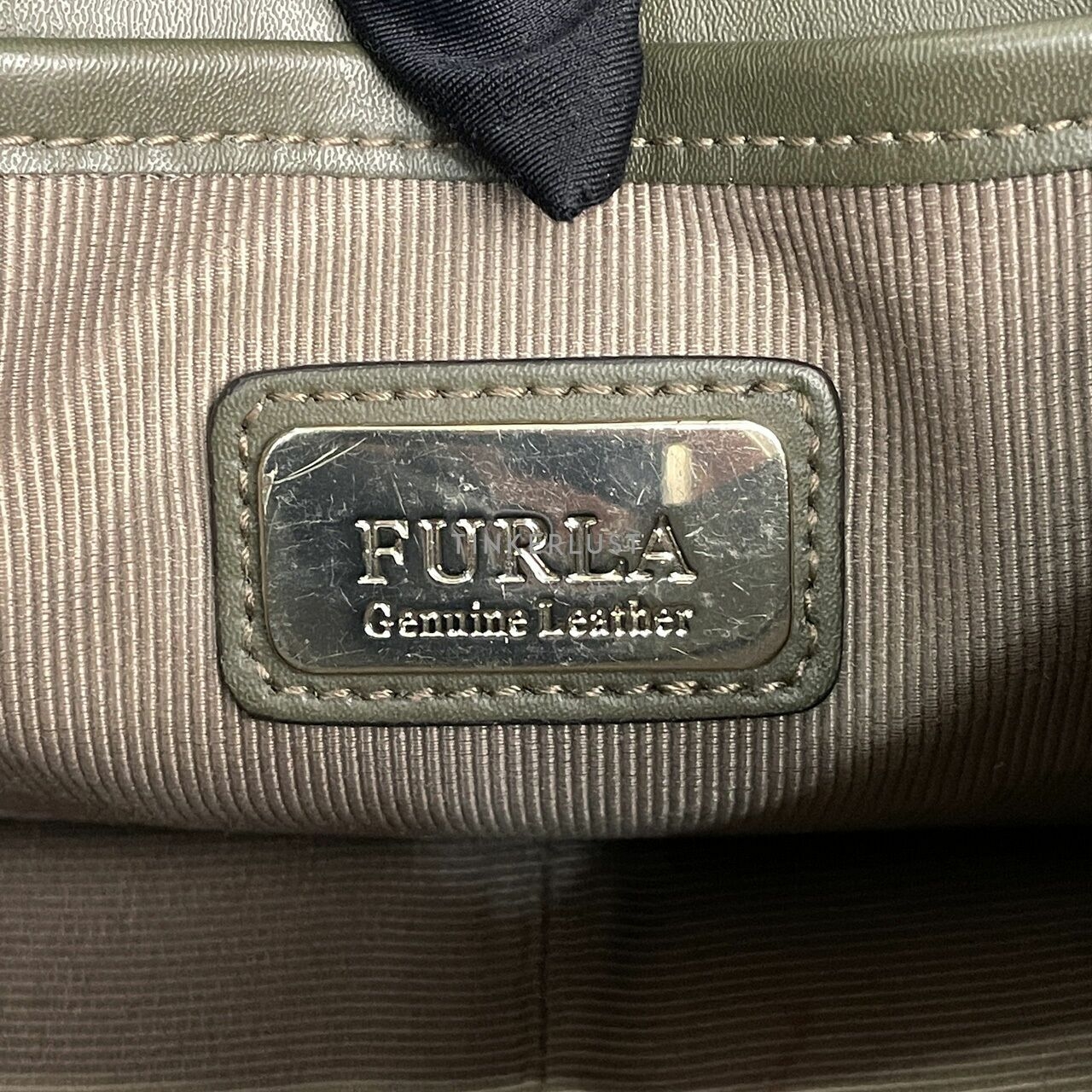Furla Metropolis Green Leather GHW Sling Bag