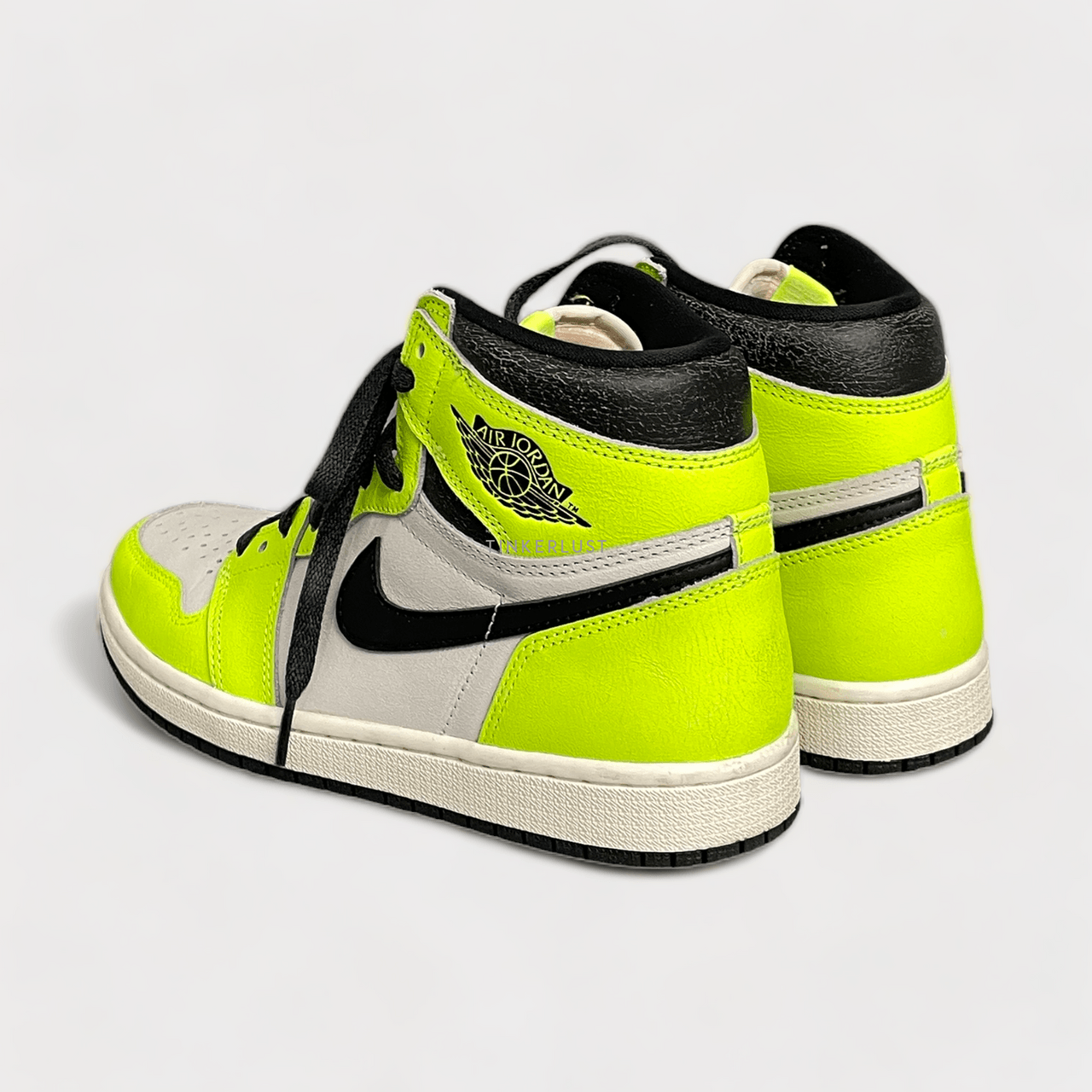 Nike Air Jordan 1 Retro High OG 'Visionaire' 555088-702 Shoes