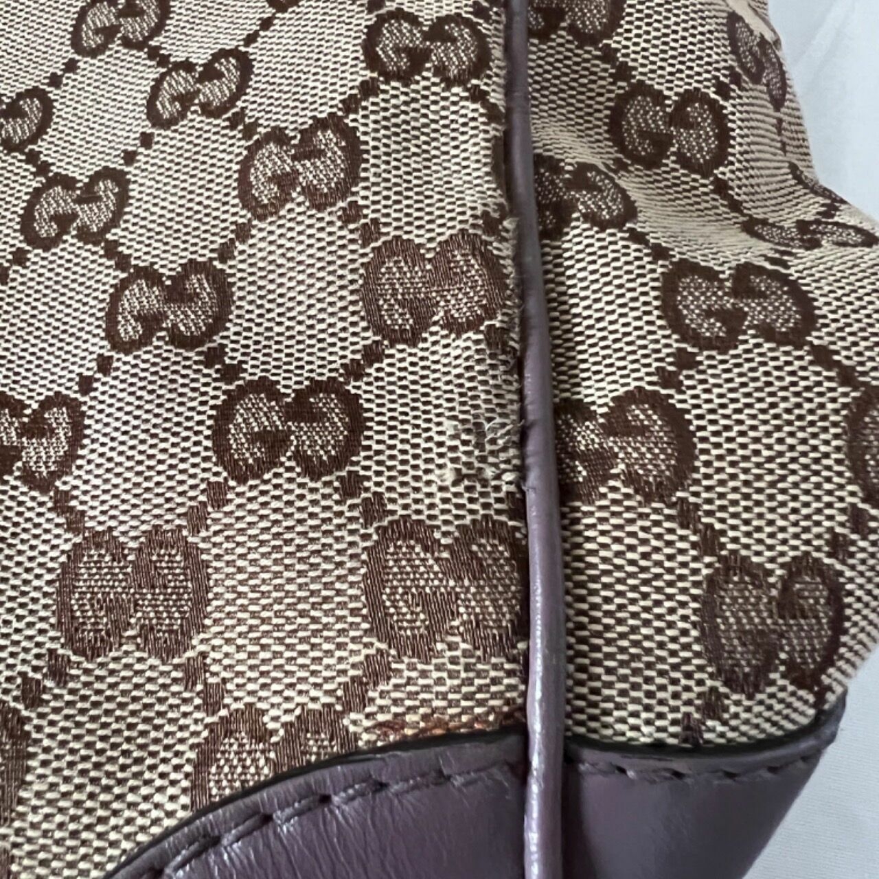 Gucci Purple Shoulder Bag