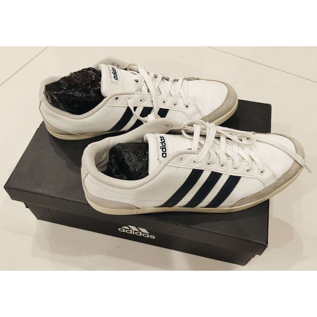 Adidas Chaussures Caflaire Sneakers