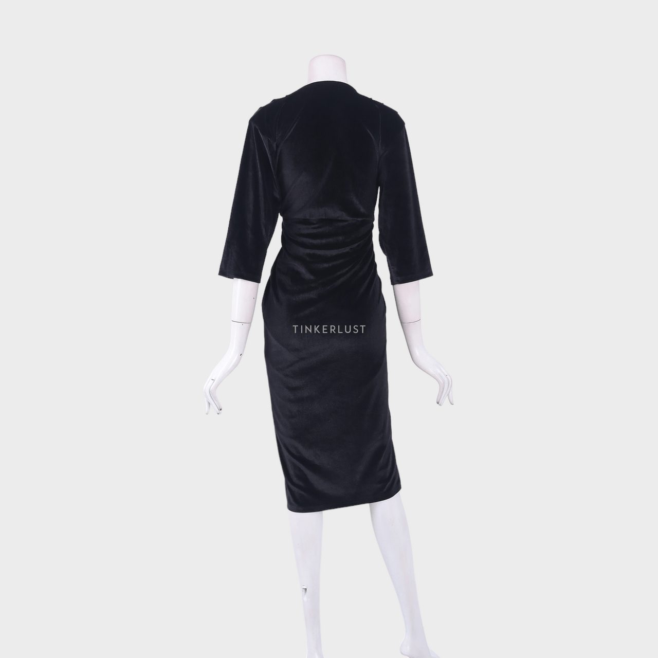 ANG STUDIO Black Velvet Midi Dress