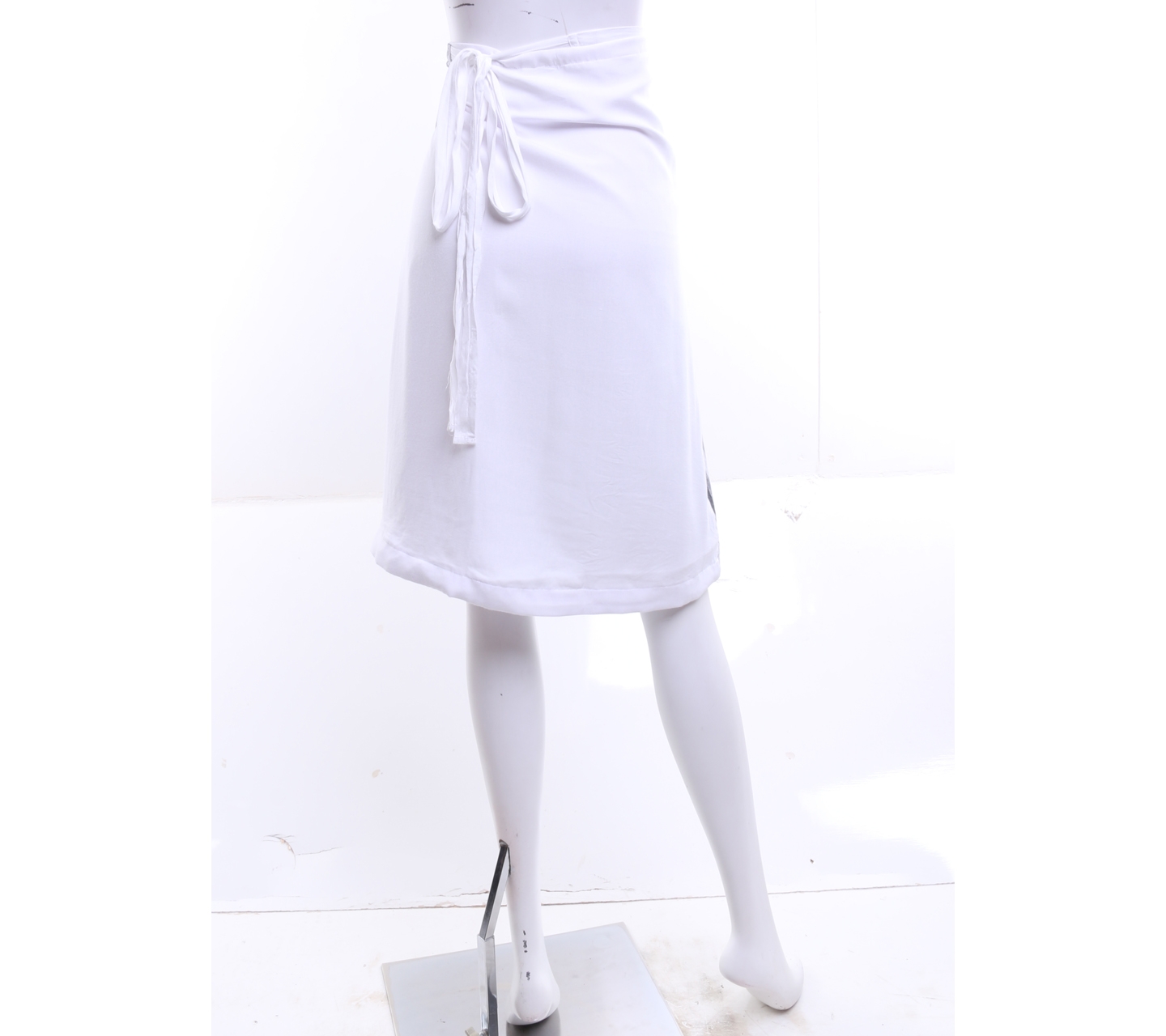 Adzani White And Dark Grey Midi Skirt