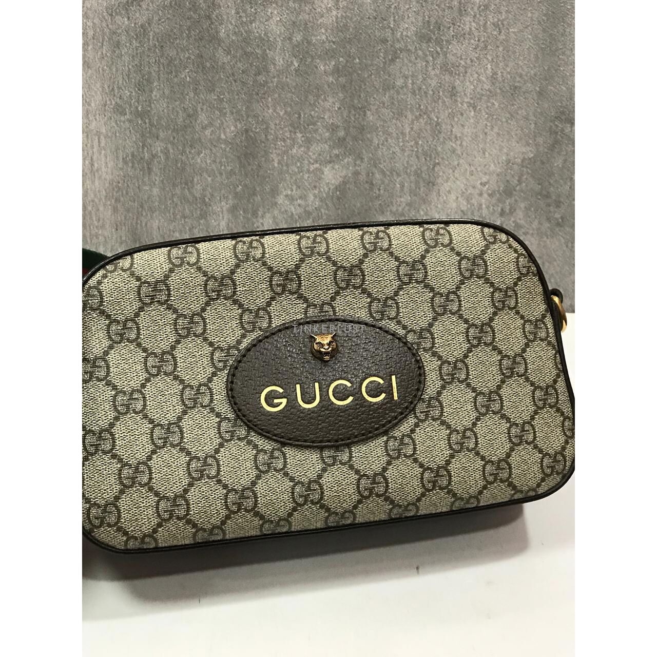 Gucci GG Supreme Camera Sling Bag 