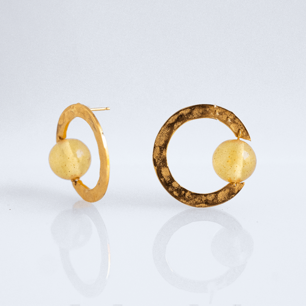 Oaksva Gold Rinca Earring (Turmeric)