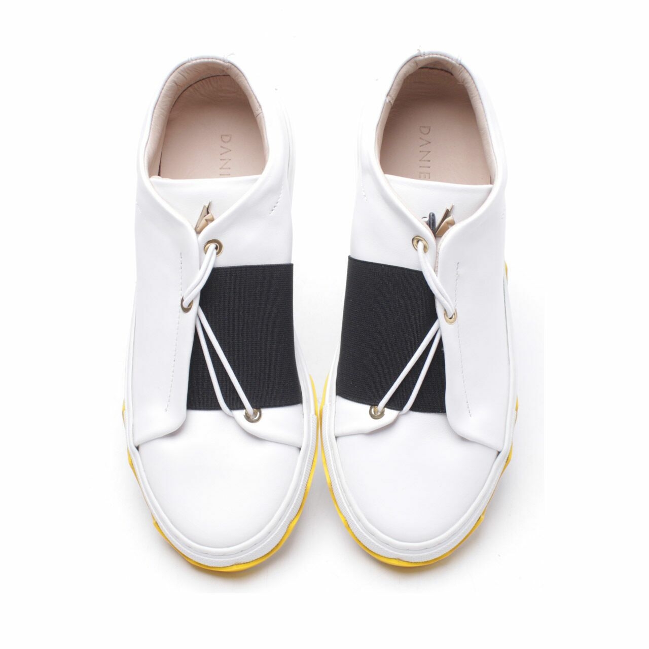 Daniel Essa White & Black Ete B.N Sneakers