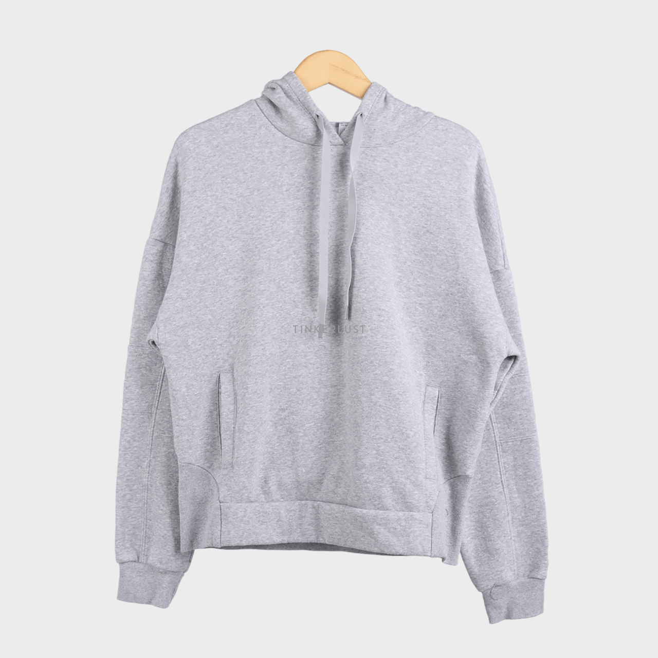 Alo Yoga Grey Sweater