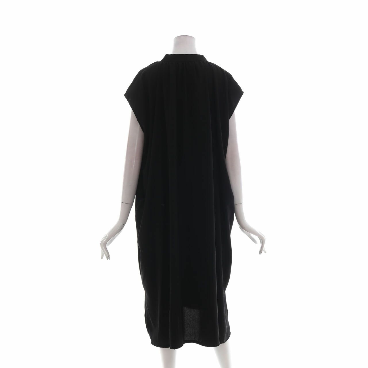 Story Of Rivhone Black Slit Midi Dress