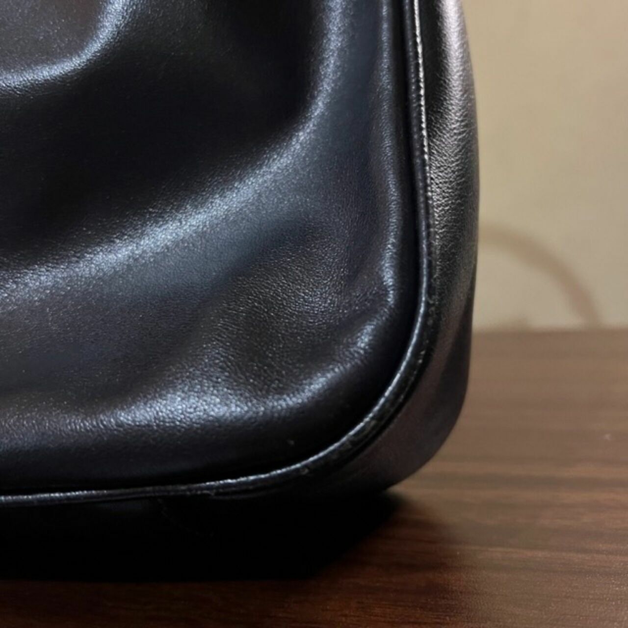 Gucci Leather Bamboo Handle Handbag
