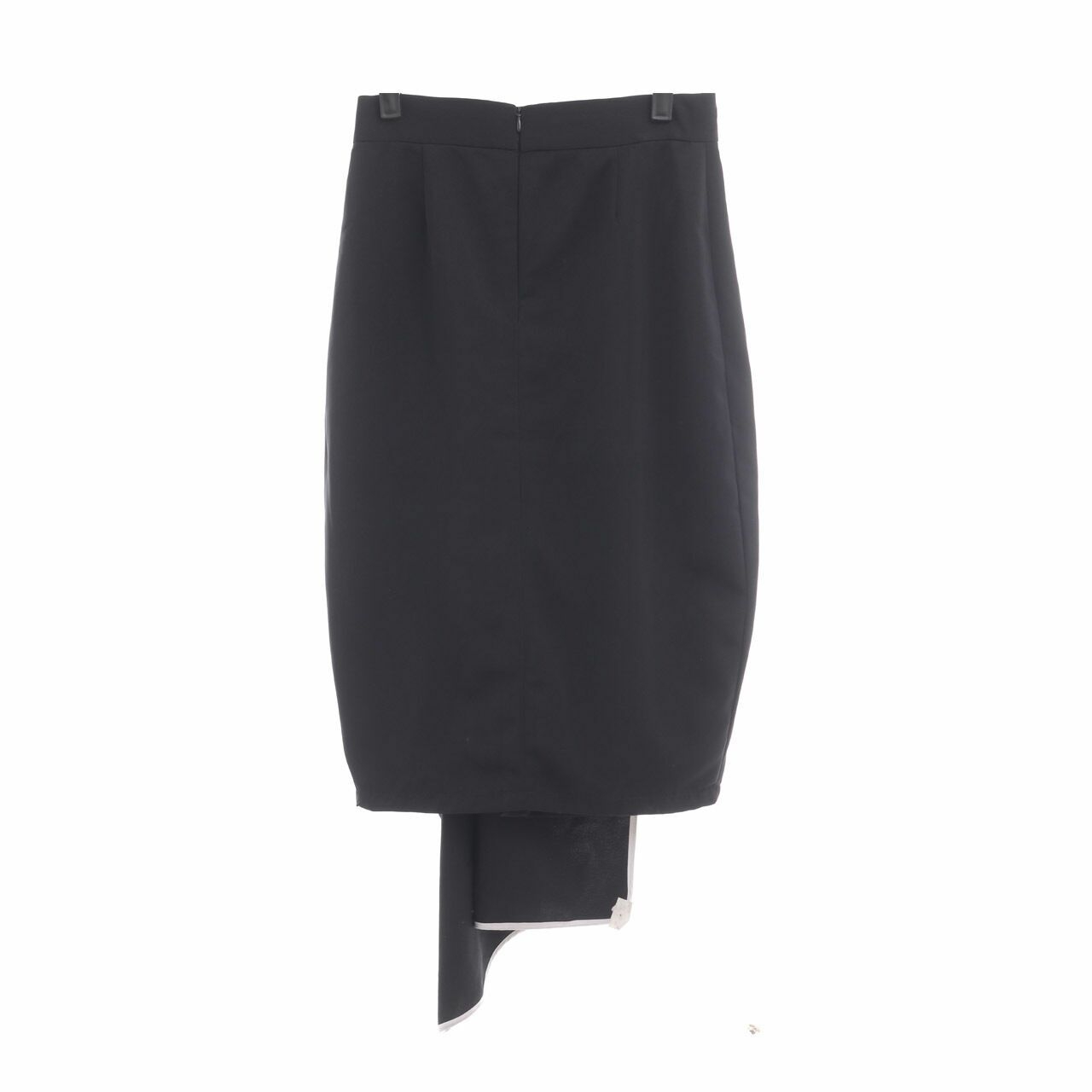Maryalle Black & White Midi Skirt