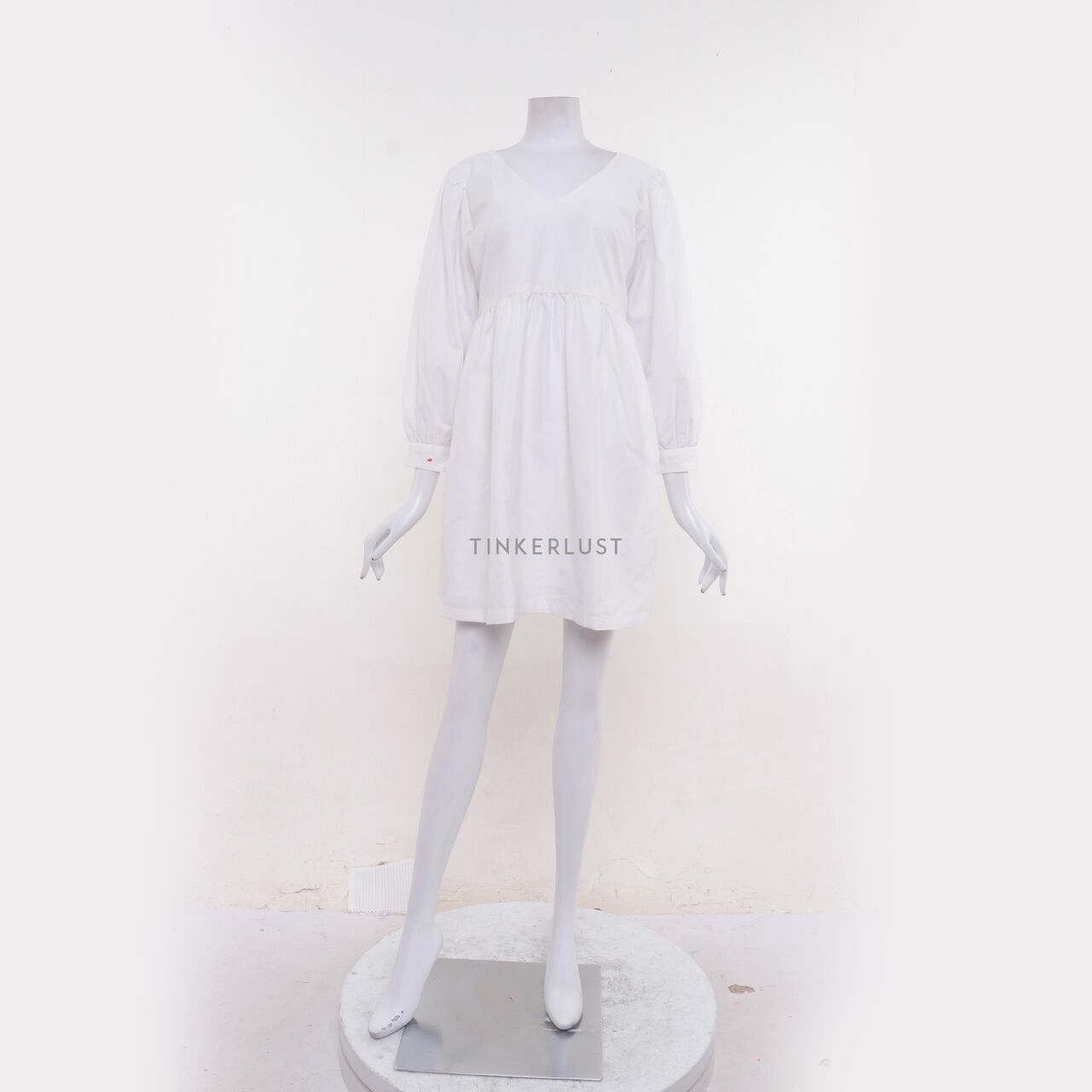 Sovi Atelier x Mme Huillet White Mini Dress