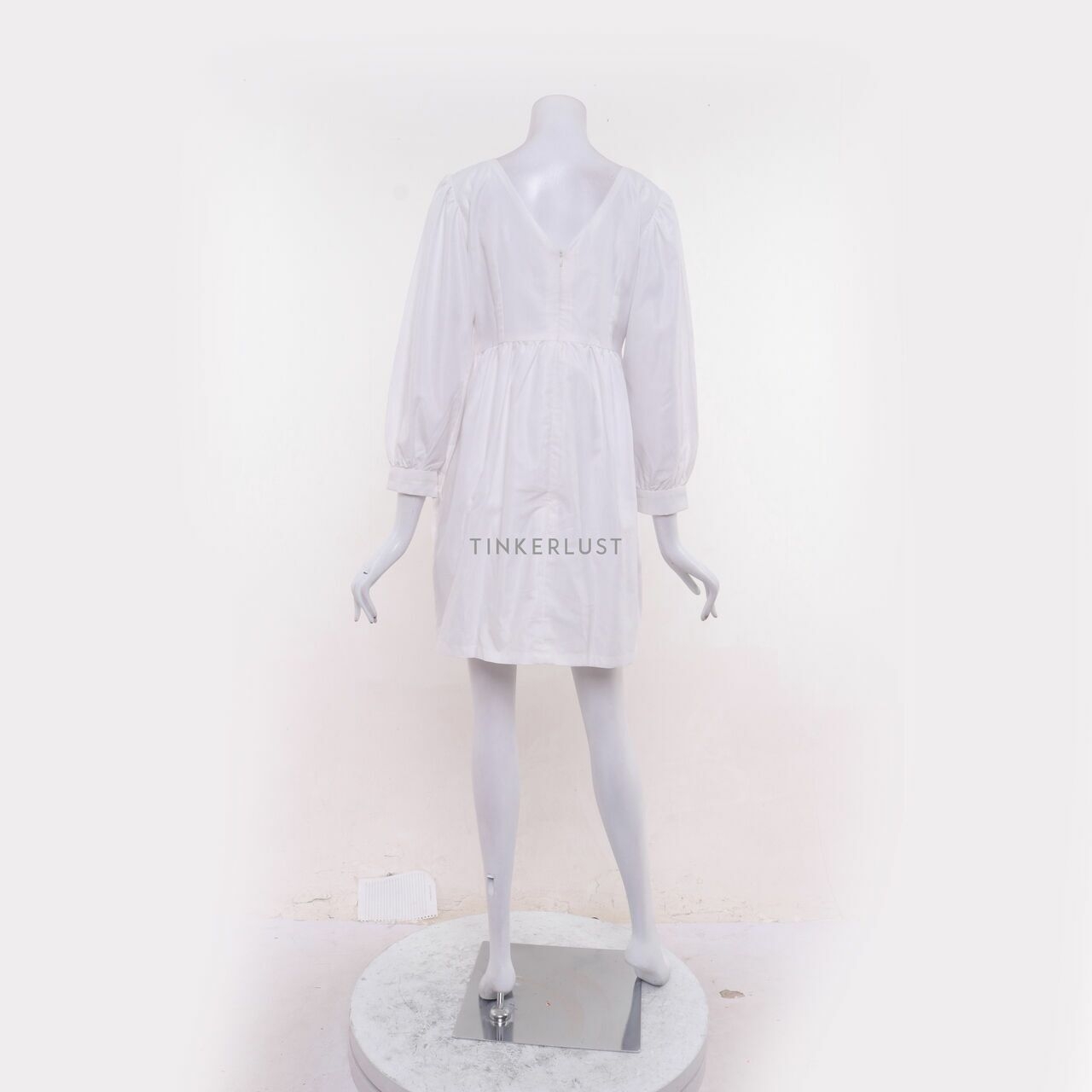 Sovi Atelier x Mme Huillet White Mini Dress