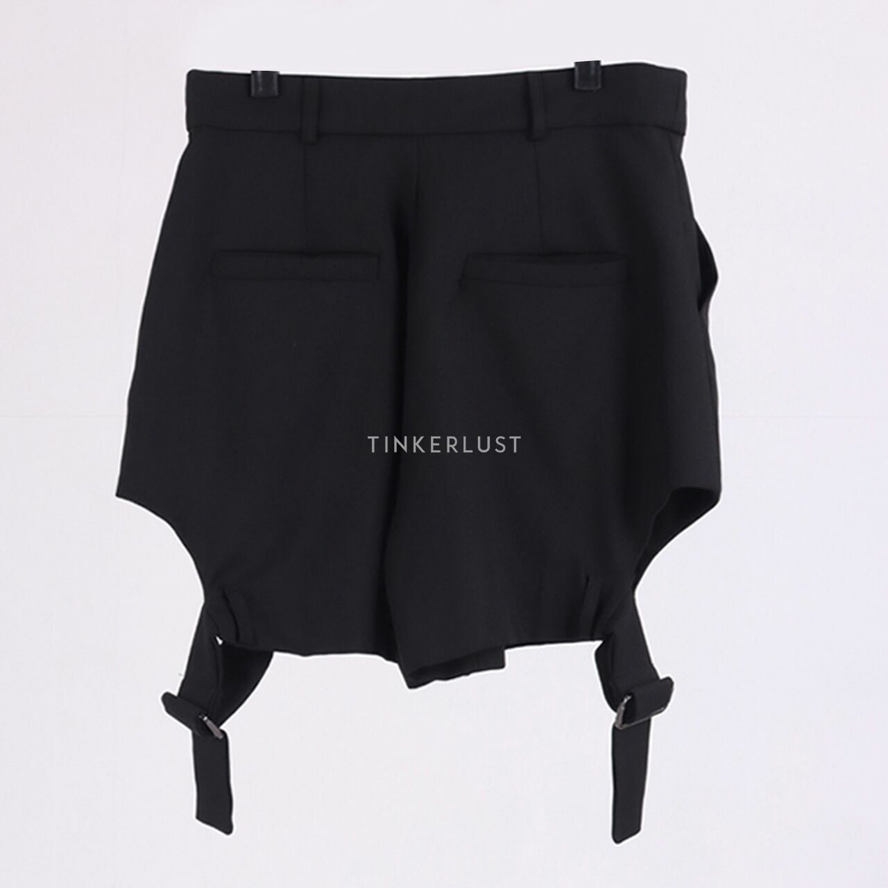 claude by Everyday Black Short Pants