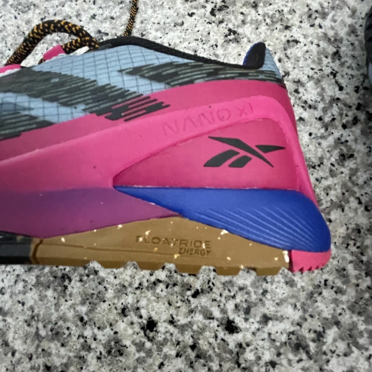 Reebok Multicolour Houndstooth Sepatu