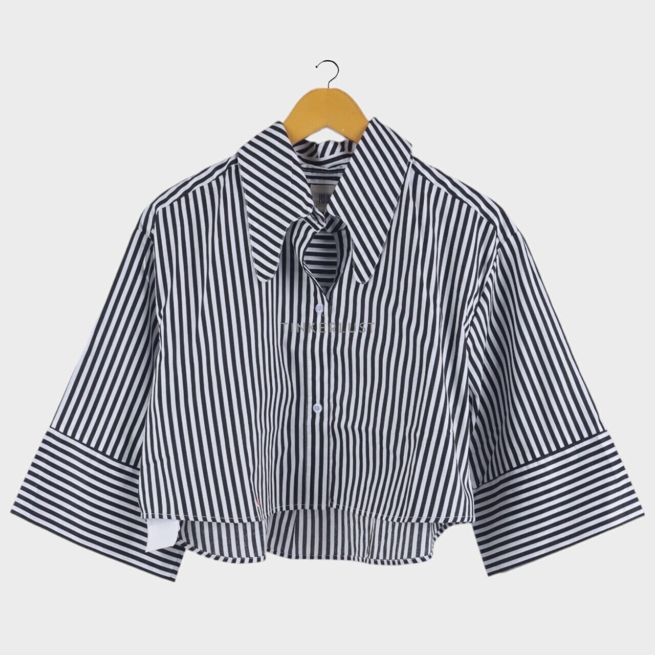 Pafon Black & White Stripes Cropped Shirt