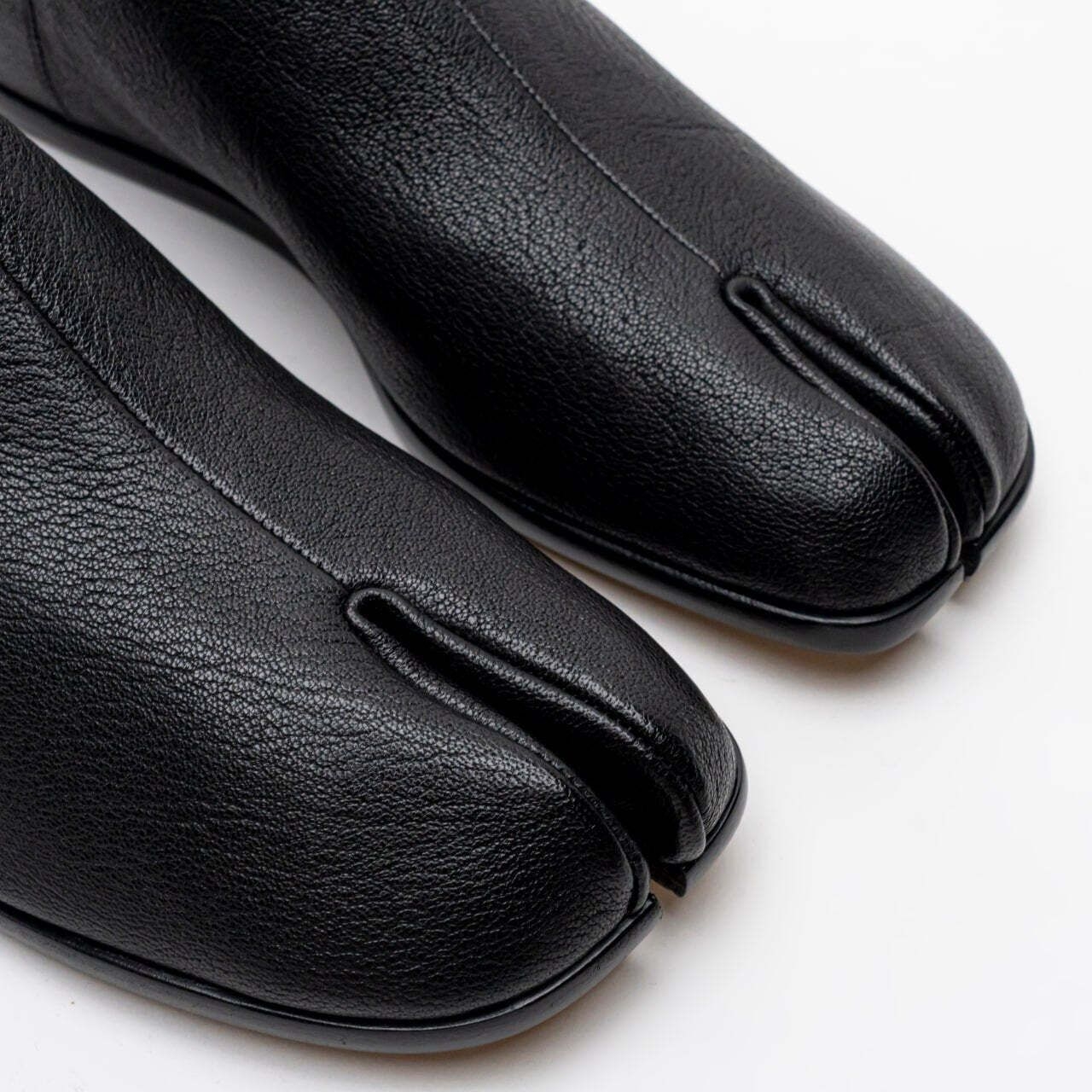 Maison Margiela Tabi Loafers Leather Black