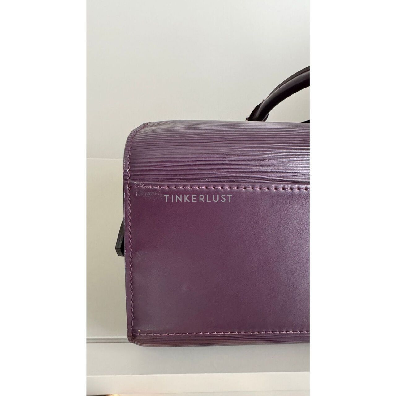 Louis Vuitton Pont Neuf Purple Epi Leather Handbag