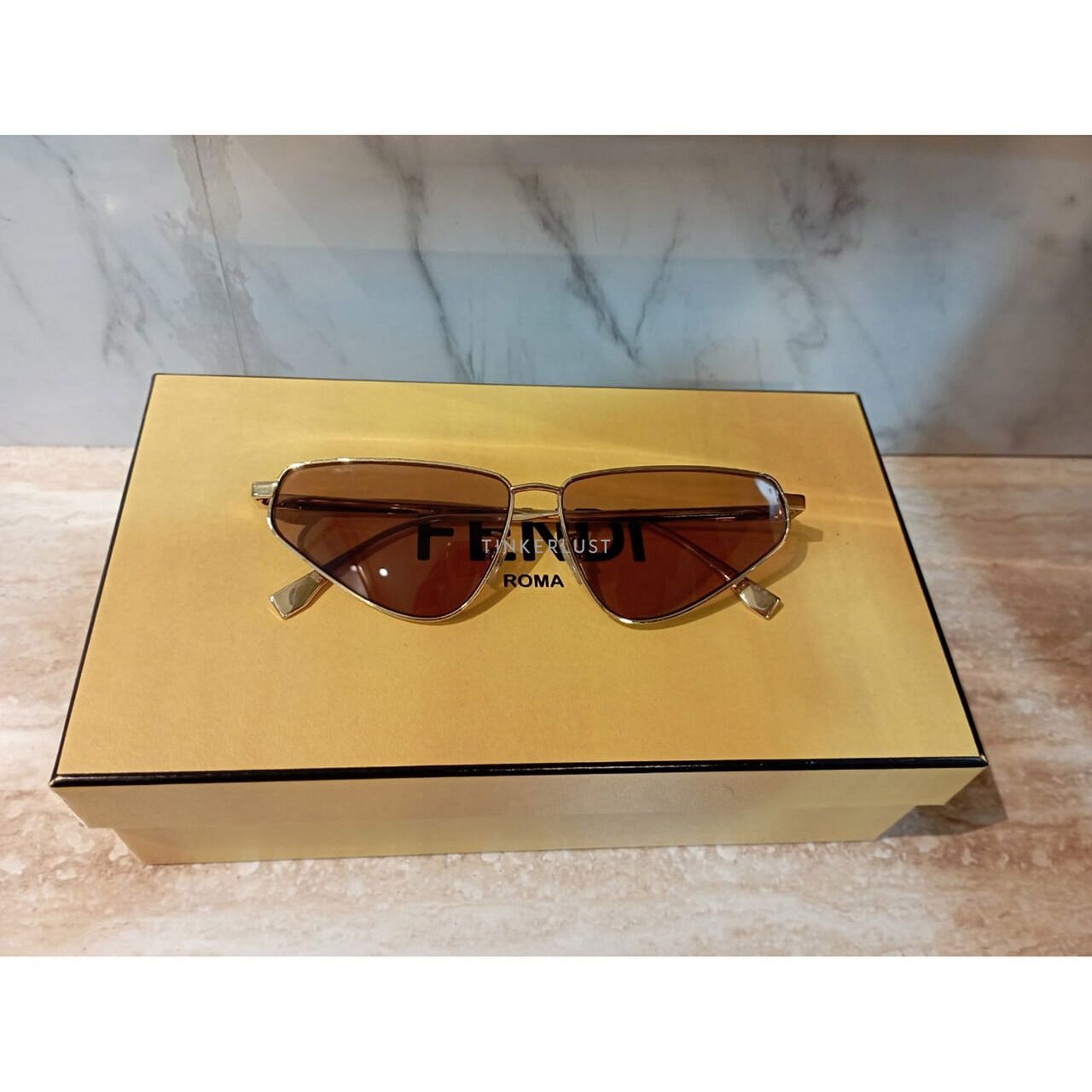 Fendi FE40068U Brown Sunglasses
