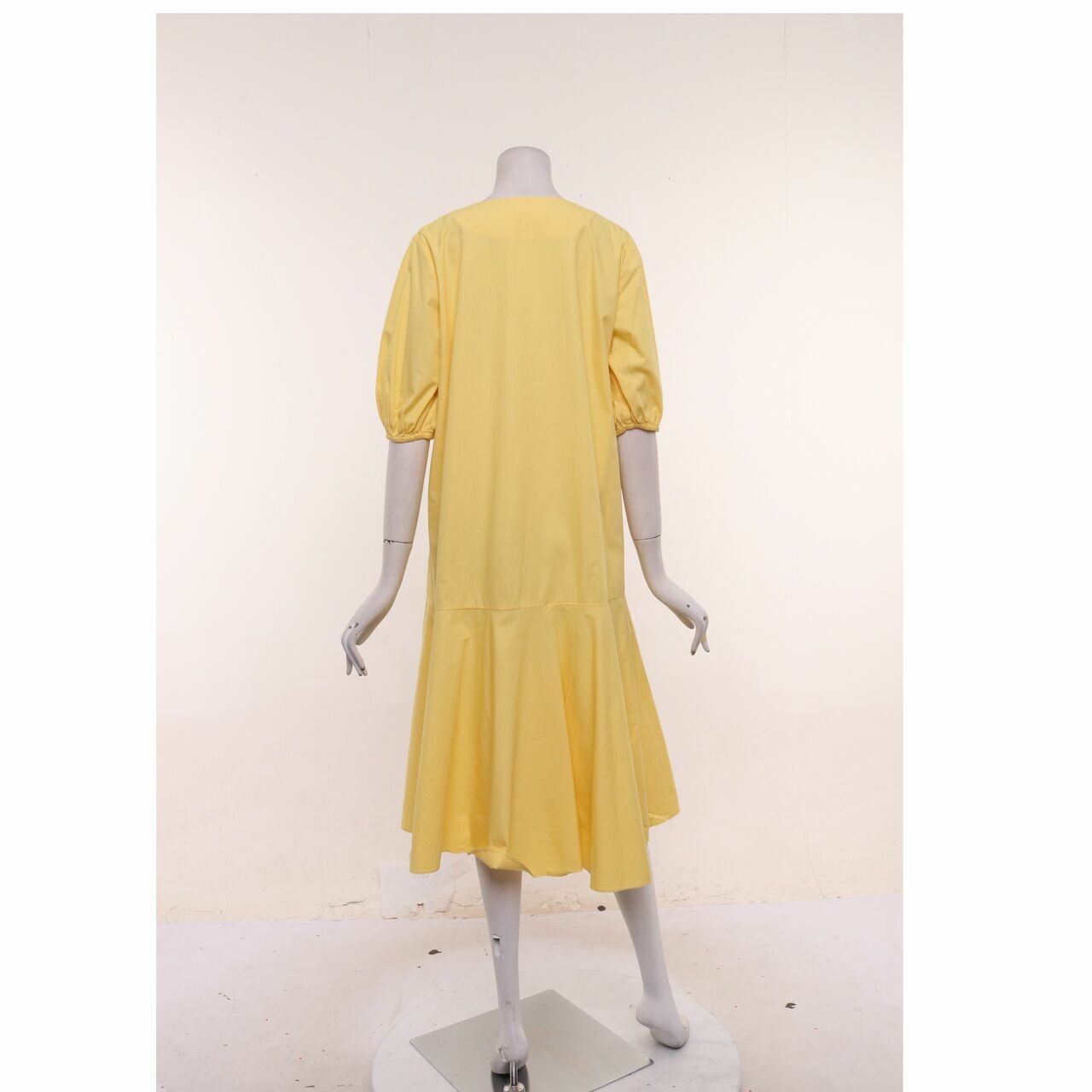 Impromptu Yellow Midi Dress
