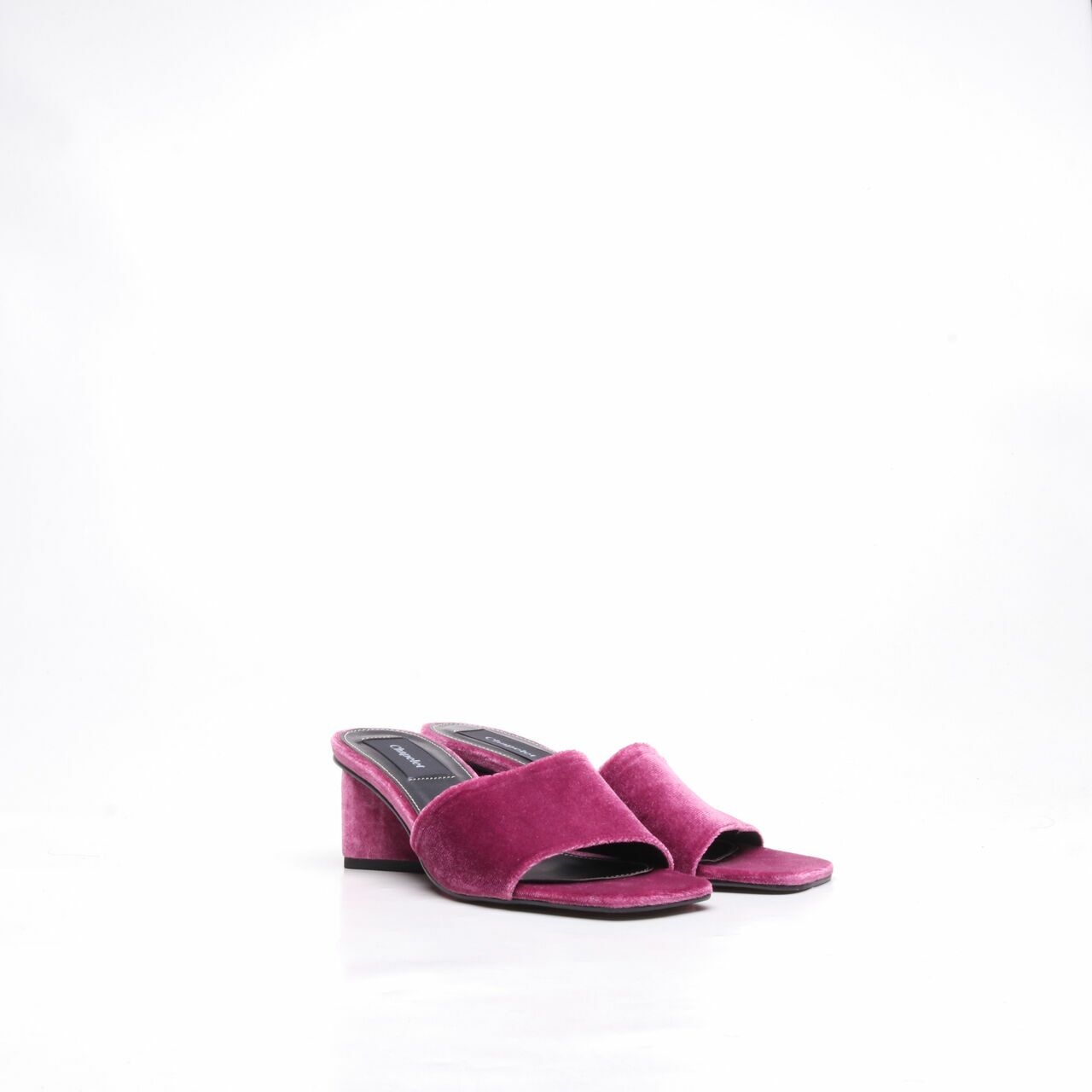 Chapelet Purple Heels