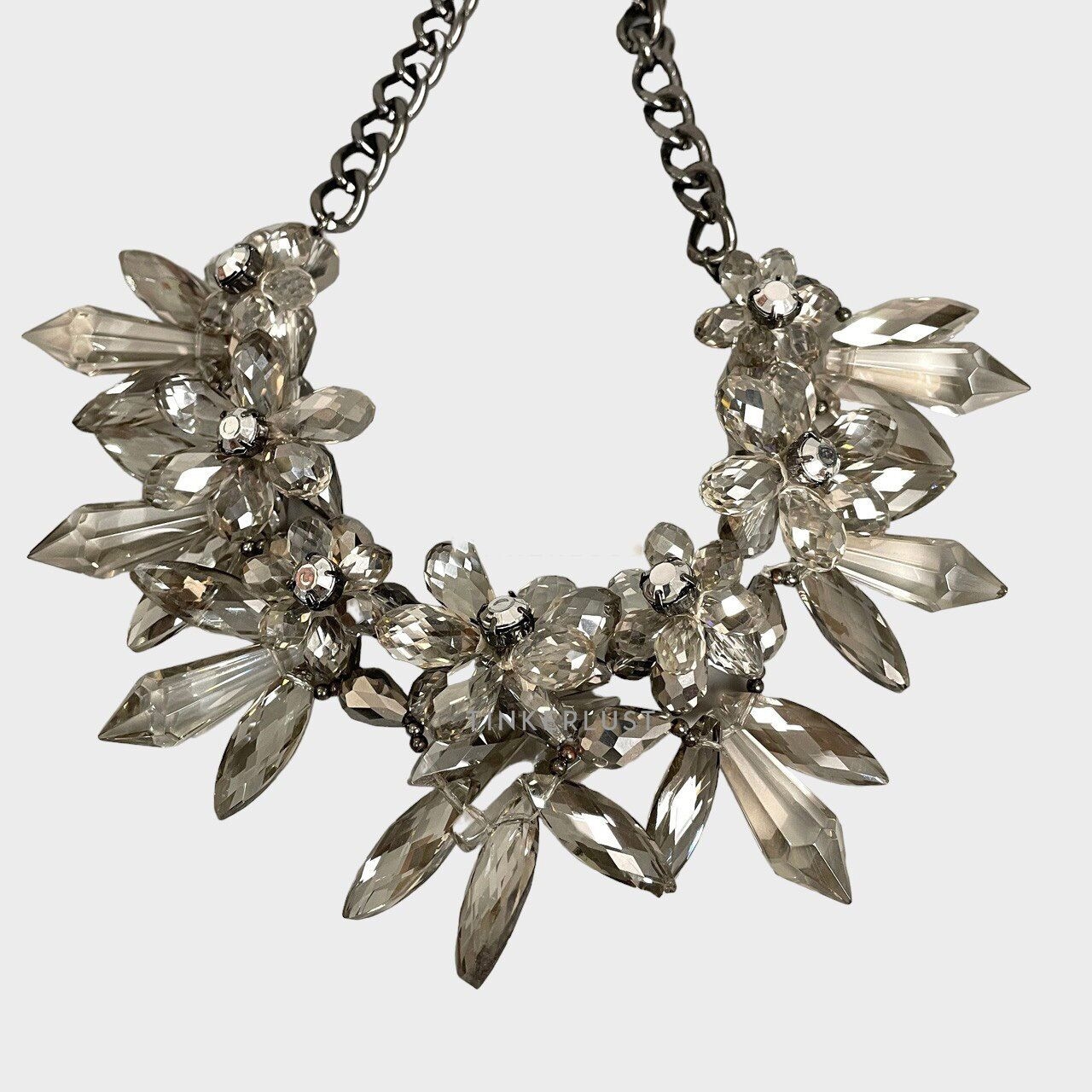 Zara Stones and Flower Necklace