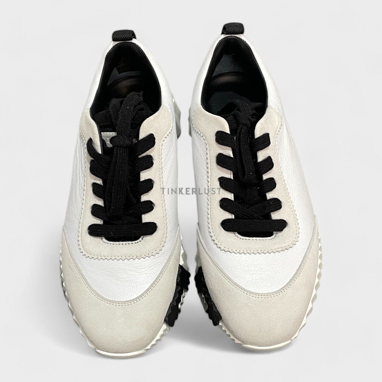 Hermes Femme Bouncing in Goatskin & Suede Goatskin White and Black Sneakers