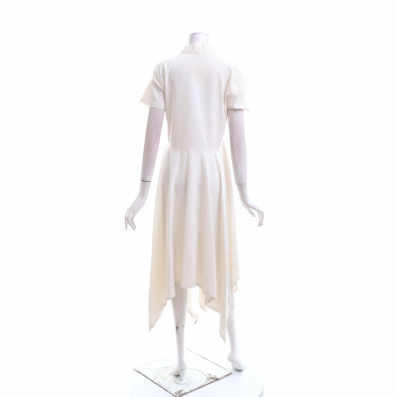 Oemah Etnik White Midi Dress