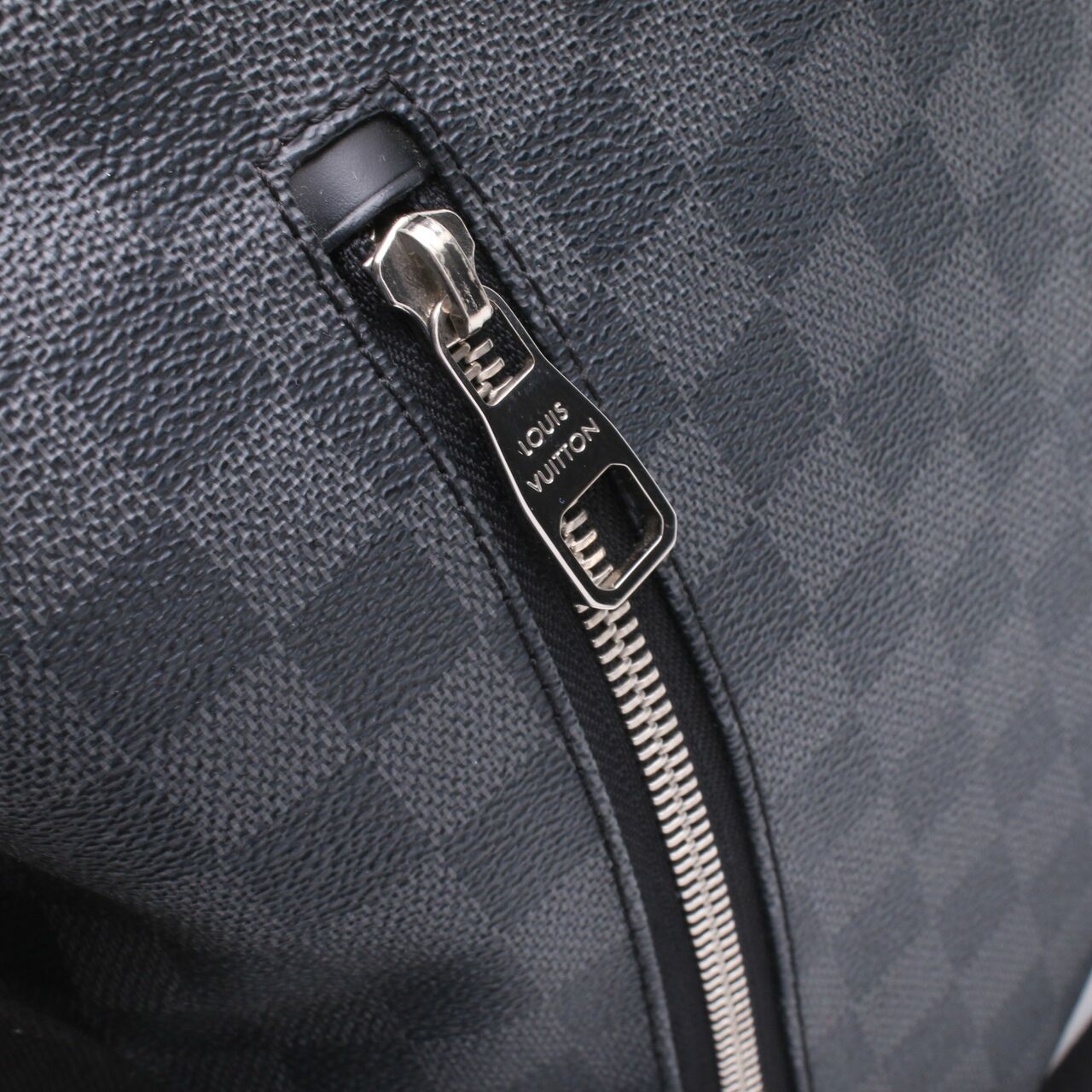 Louis Vuitton Damier Graphite Canvas Mick Messenger Bag