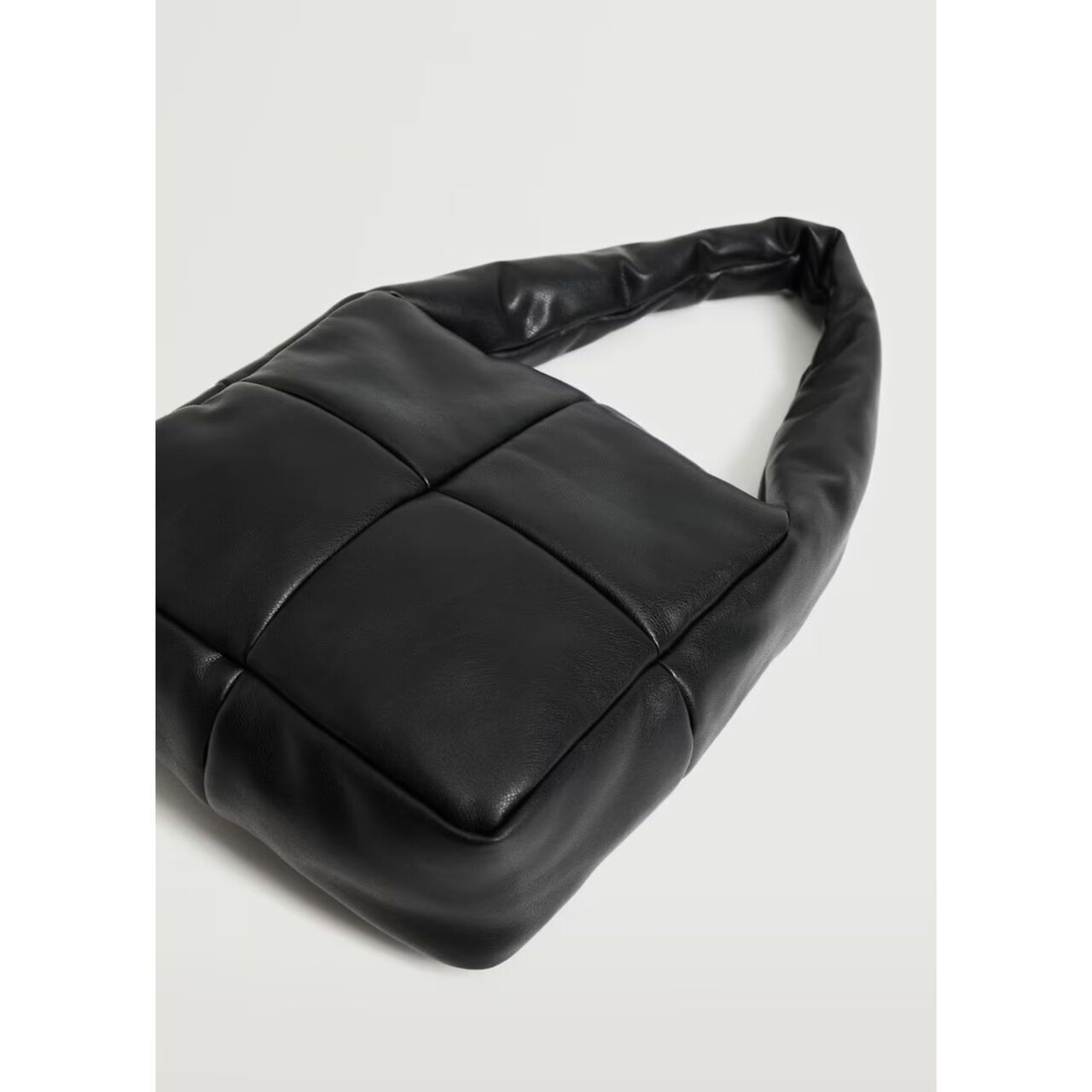 Mng Basic Black Handbag