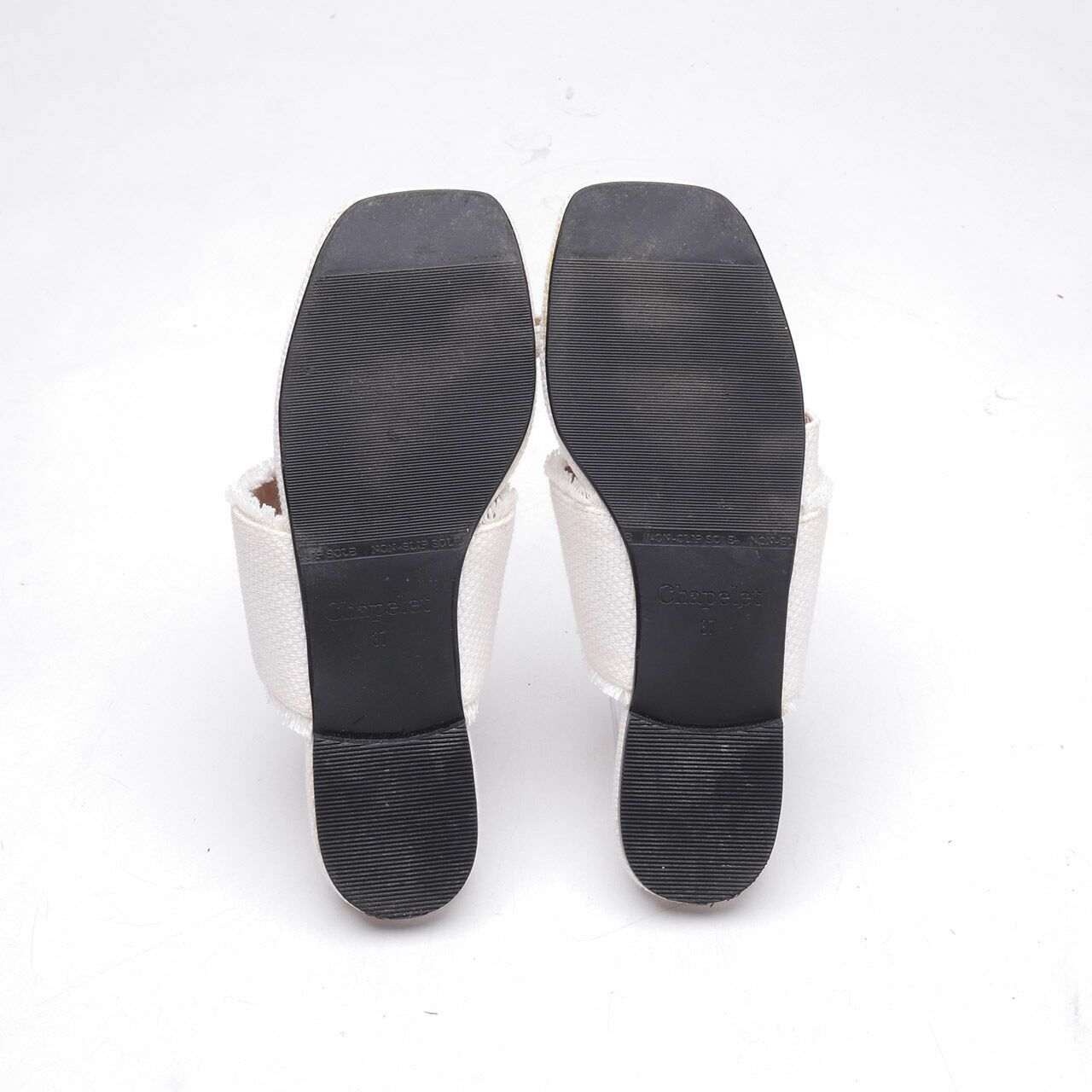 Chapelet White Sandals