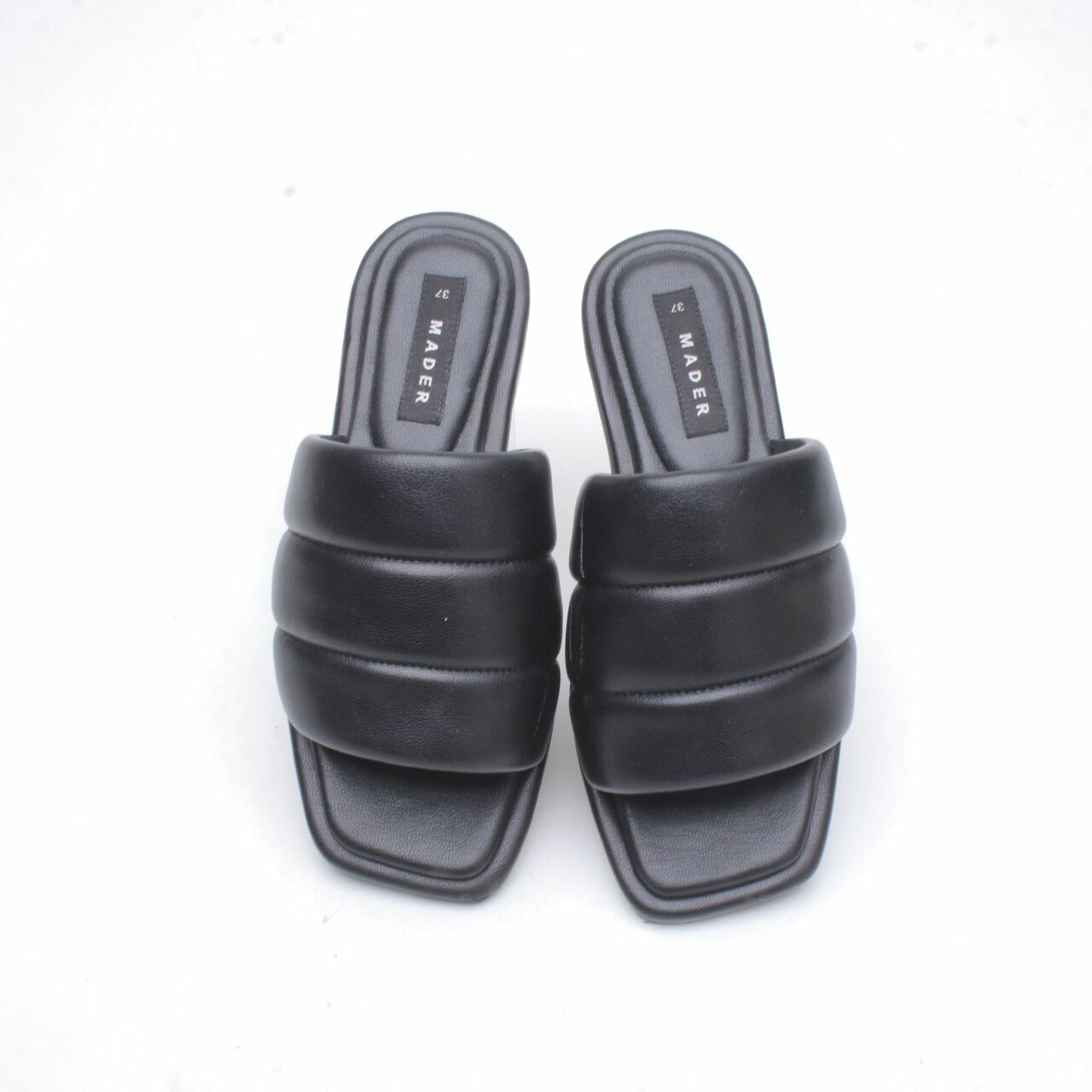 Mader Black Sandals