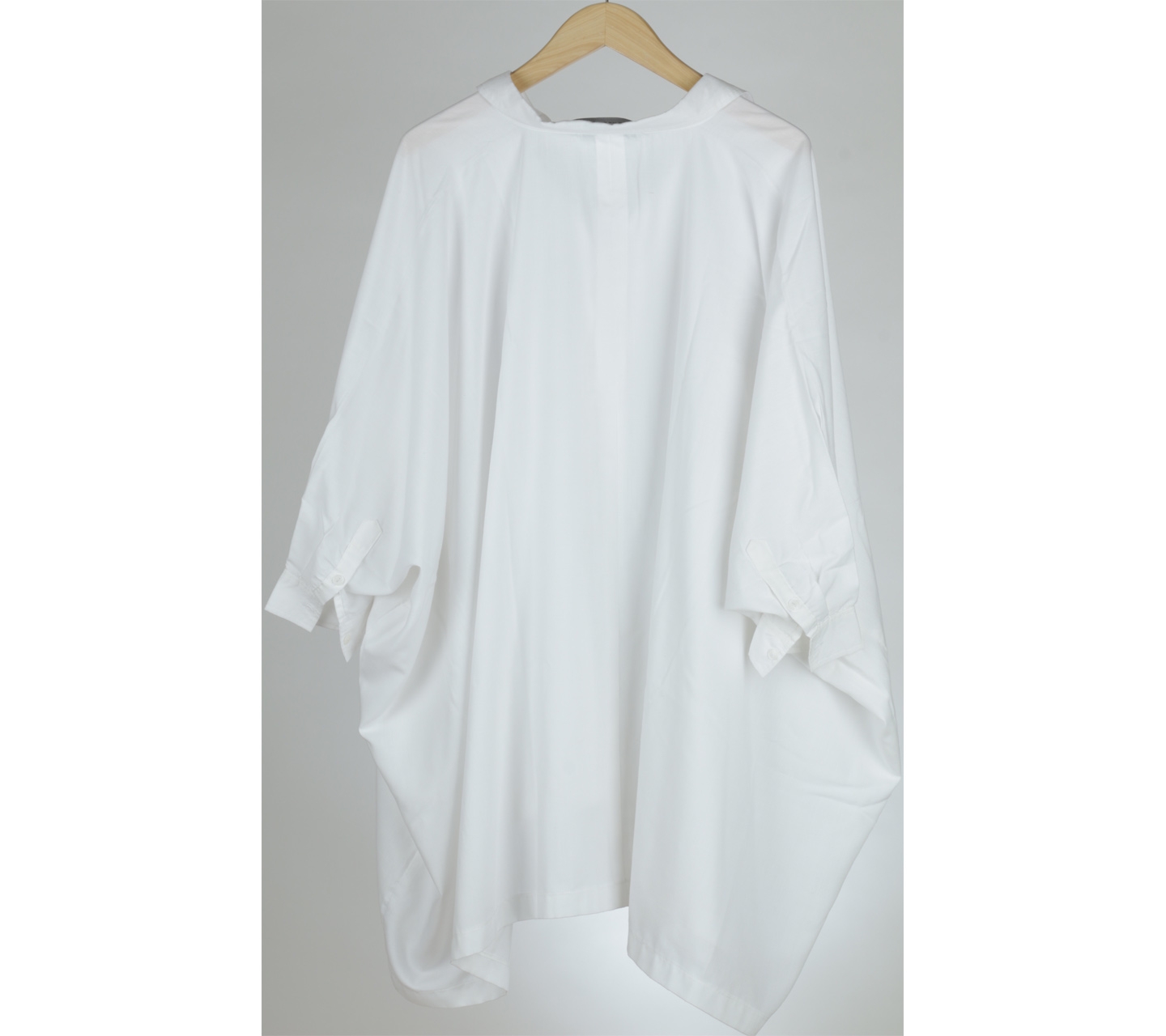 Meisje by Tantri White Loose Shirt Mini Dress