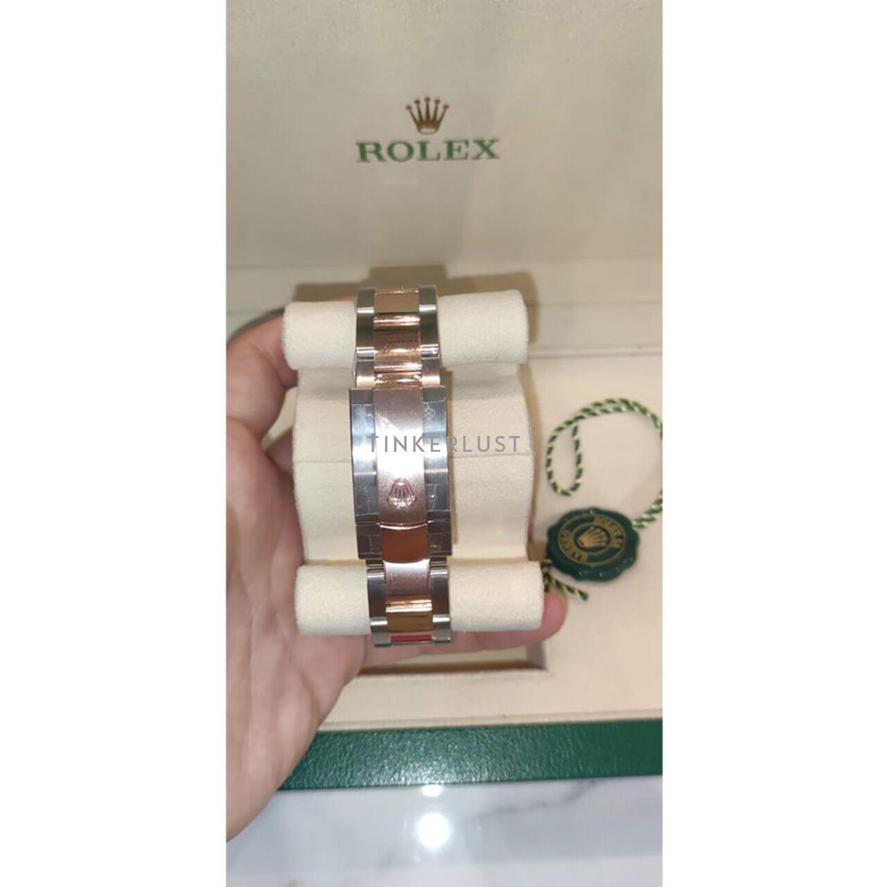 Rolex Dj 31mm Aubergine Dial Big Diamond Vi Scattered Diamond Combi Rosegold Watch