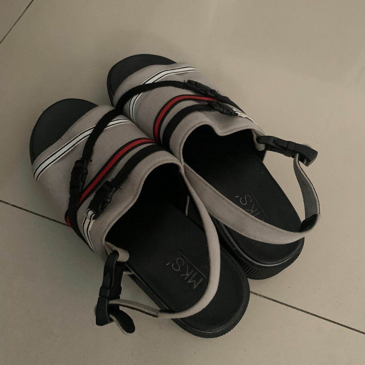 Mks Grey Sandals