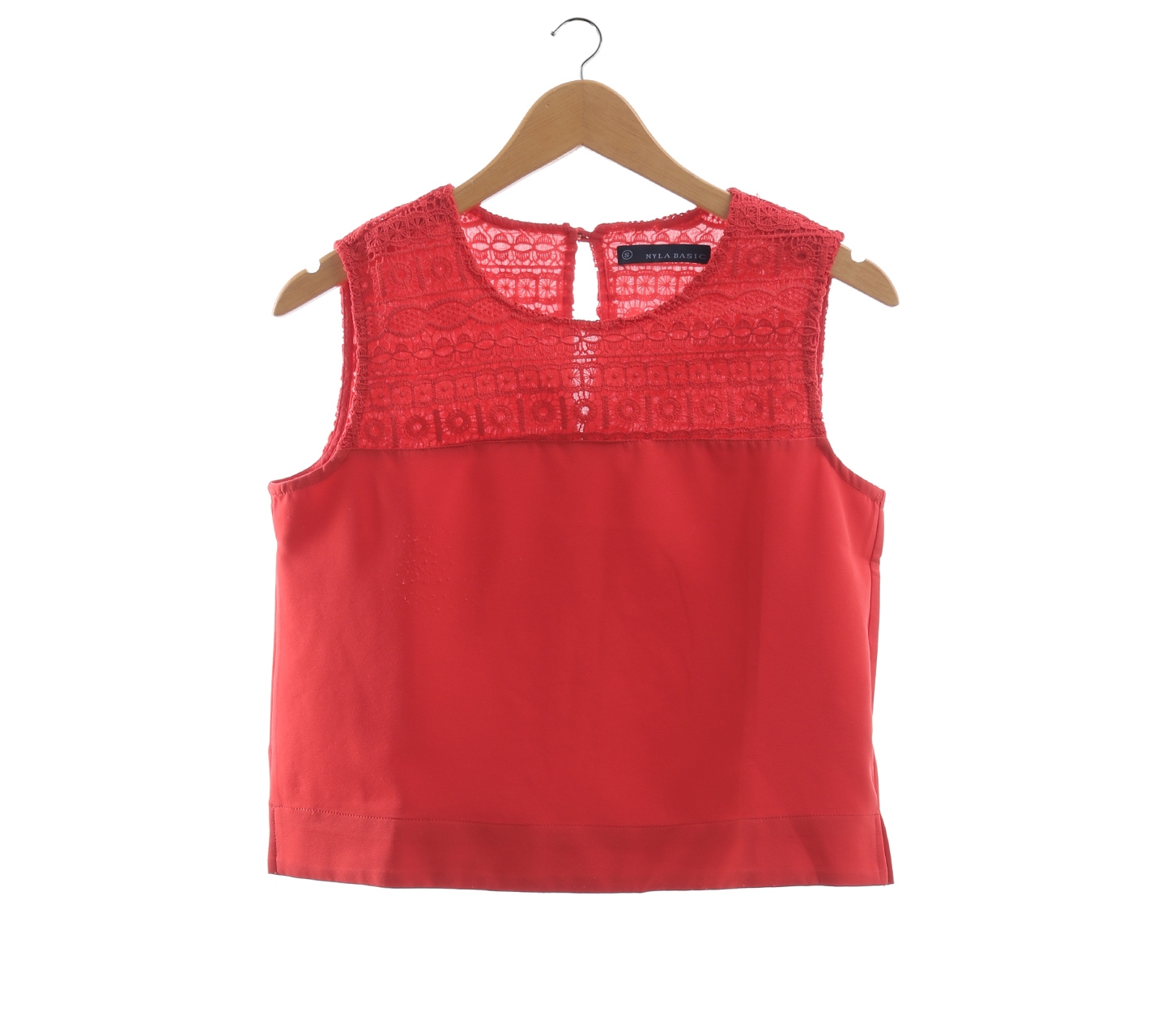 N Y L A Red Lace Sleeveless
