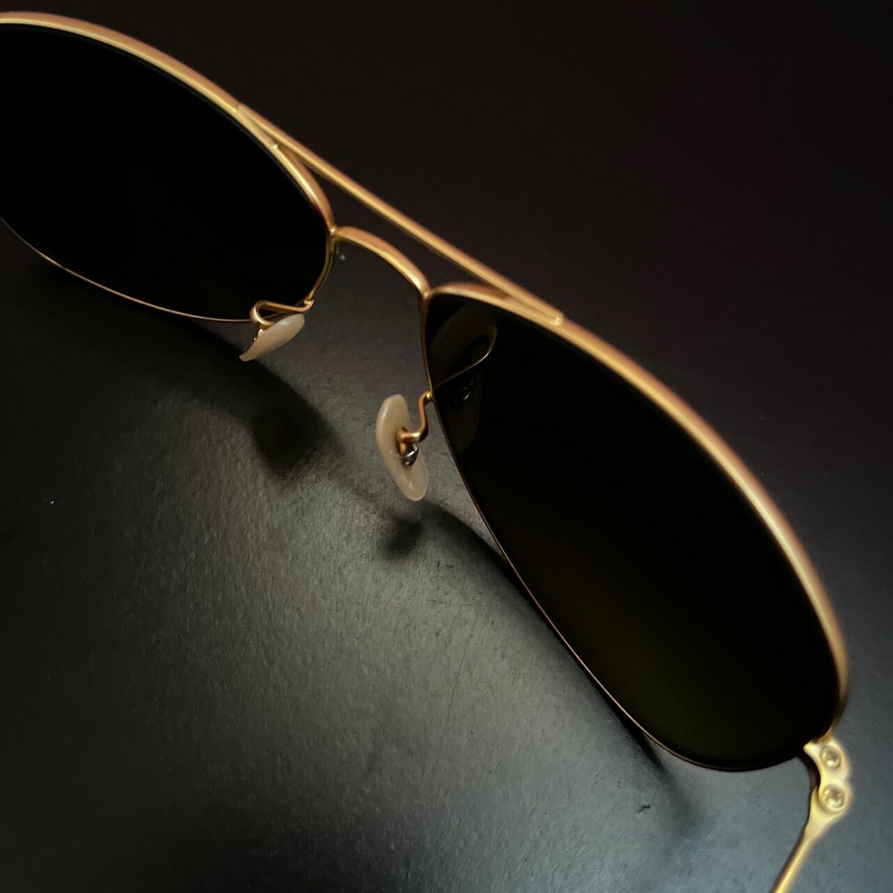 Ray Ban Aviator Flash Lenses Sunglasses In Gold And Blue 