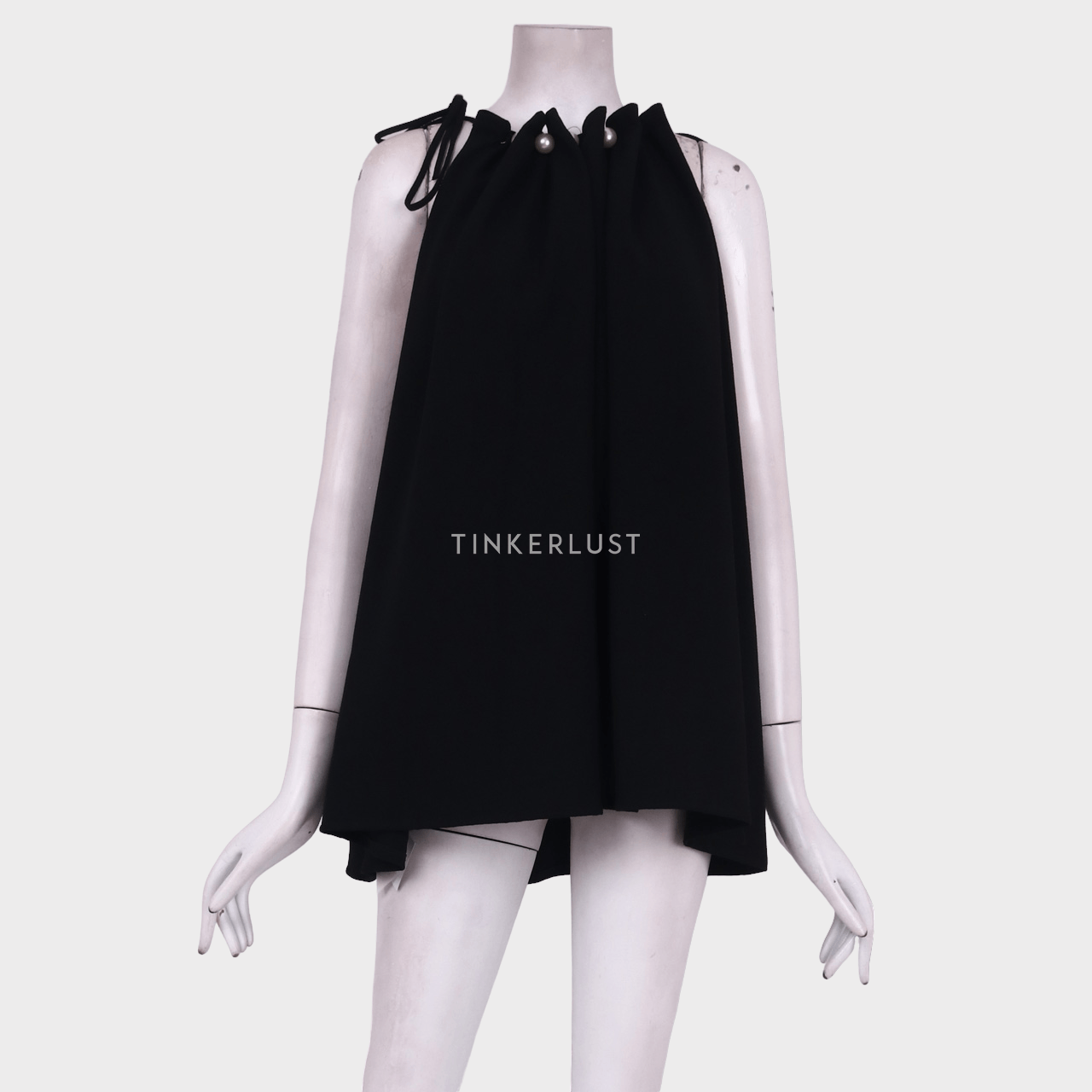 Day and Night Black Sleeveless with Pearl