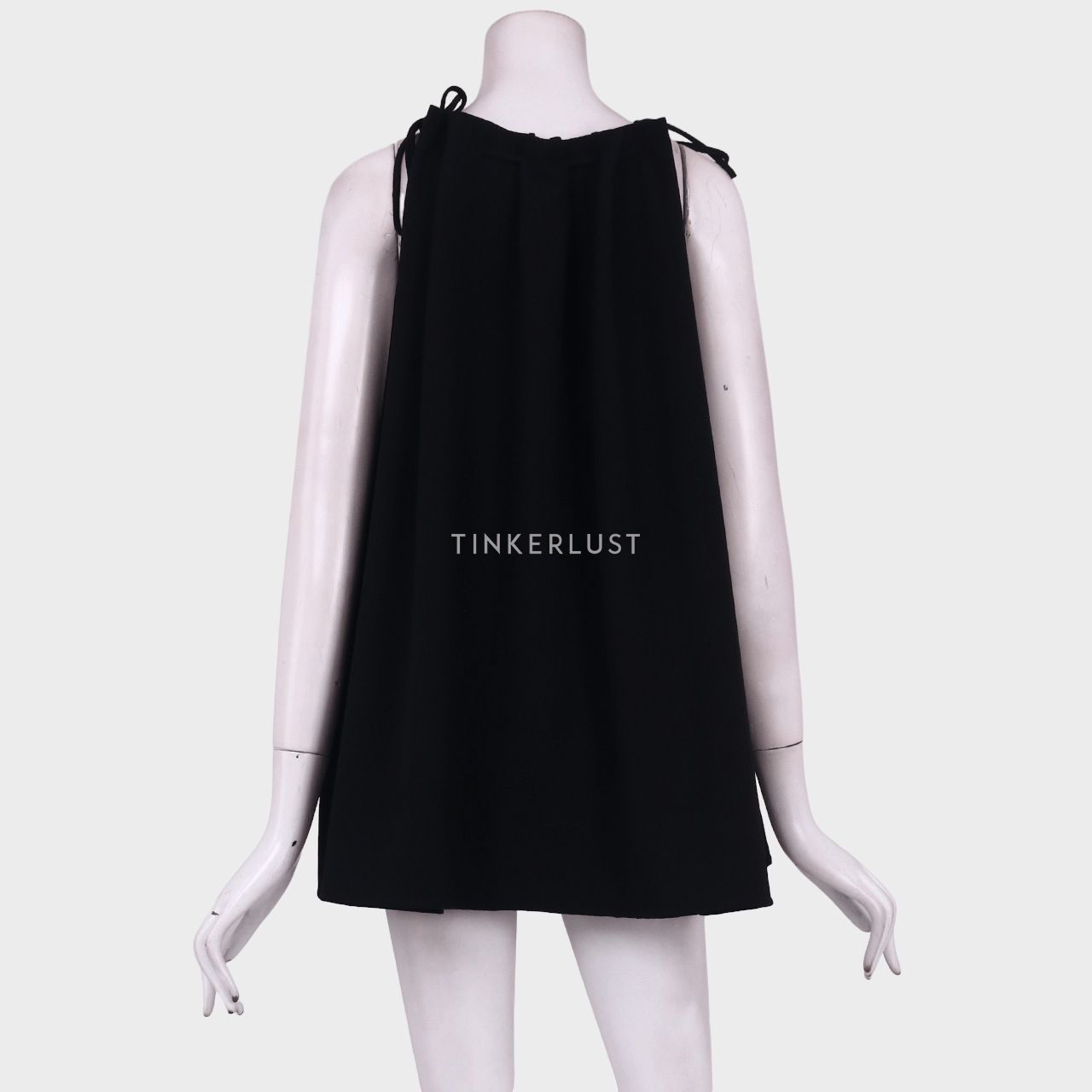 Day and Night Black Sleeveless with Pearl