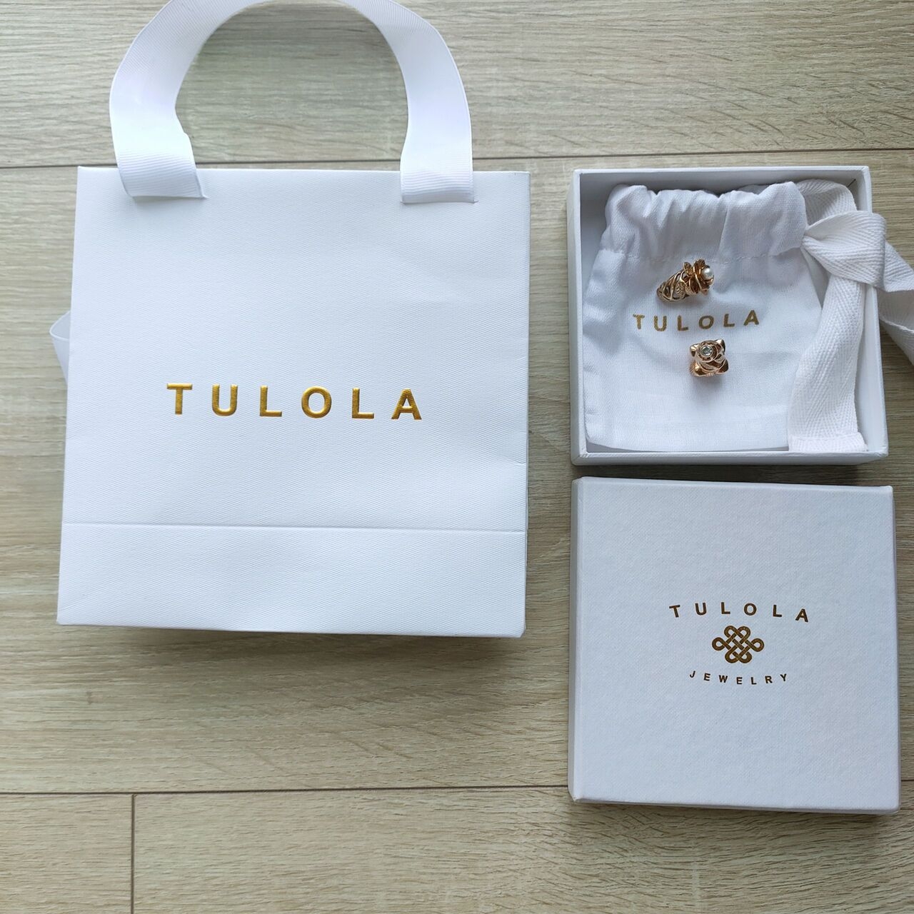 Tulola Jewelry Gold Earing