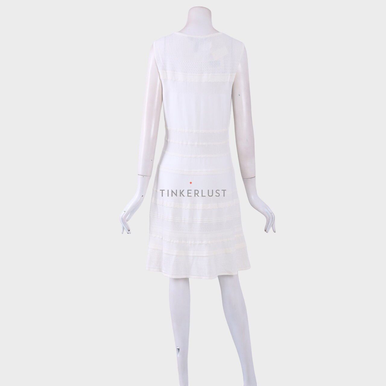 BCBG Max Azria Wilma White Sleeveless Midi Dress