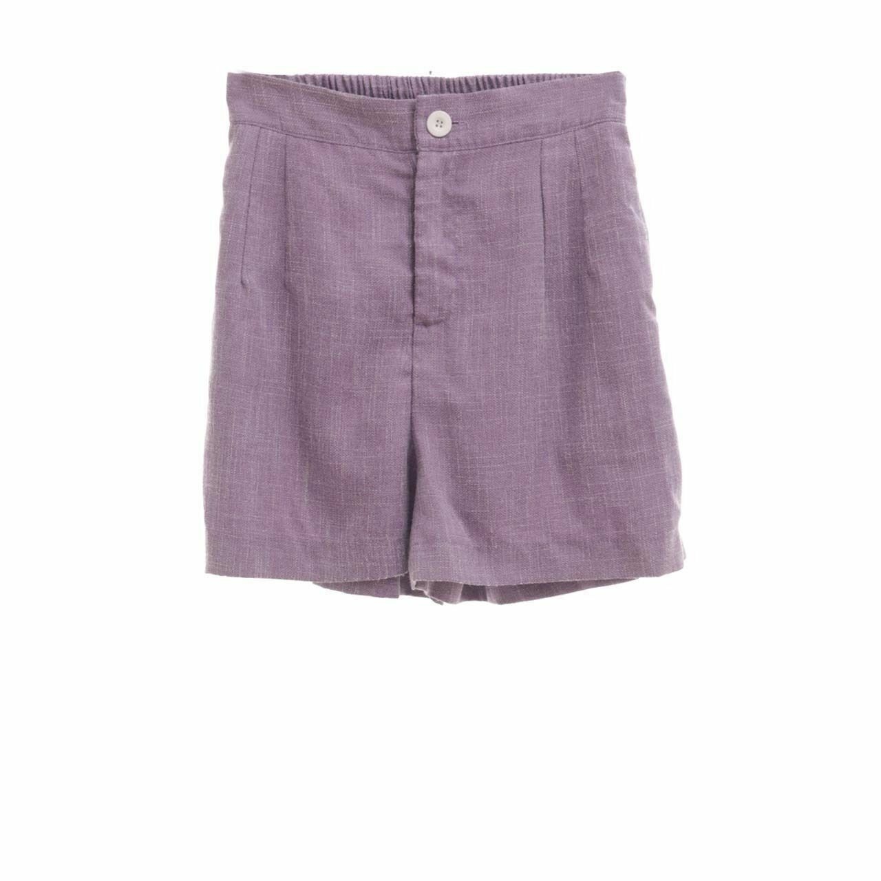 Private Collection Lilac Short Pants