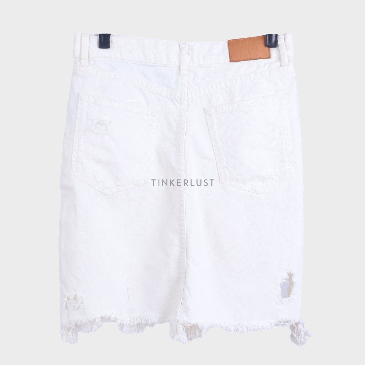 Zara White 5 Pocket Frayed Hem Front Zip Mini Skirt