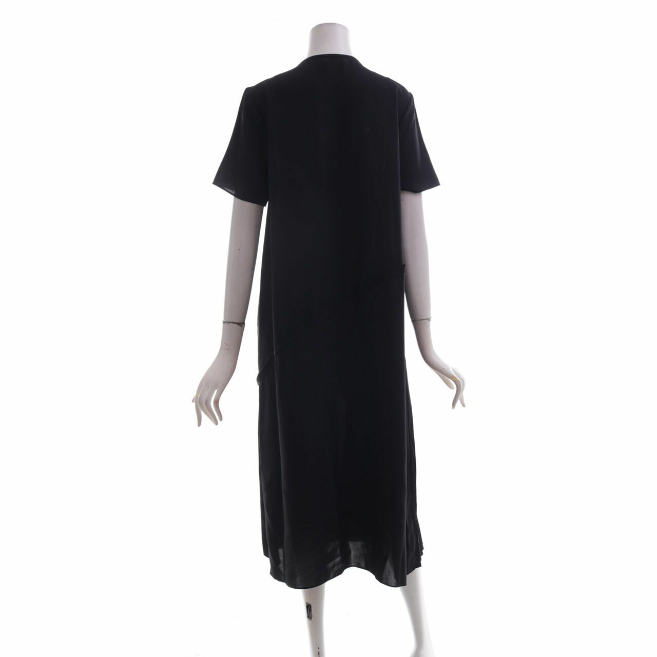 Amavee Official Black Midi Dress