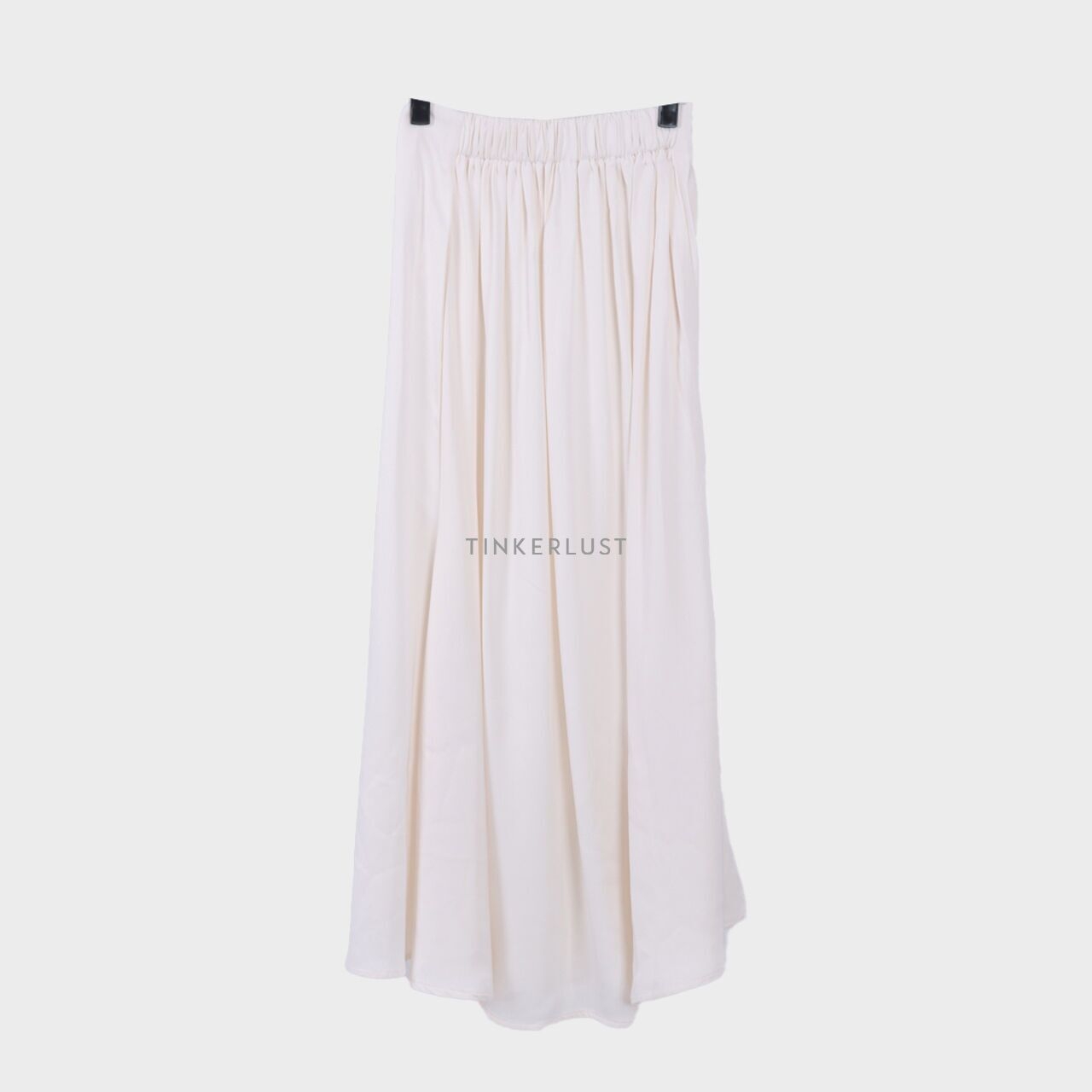 Calicia Ivory Midi Skirt