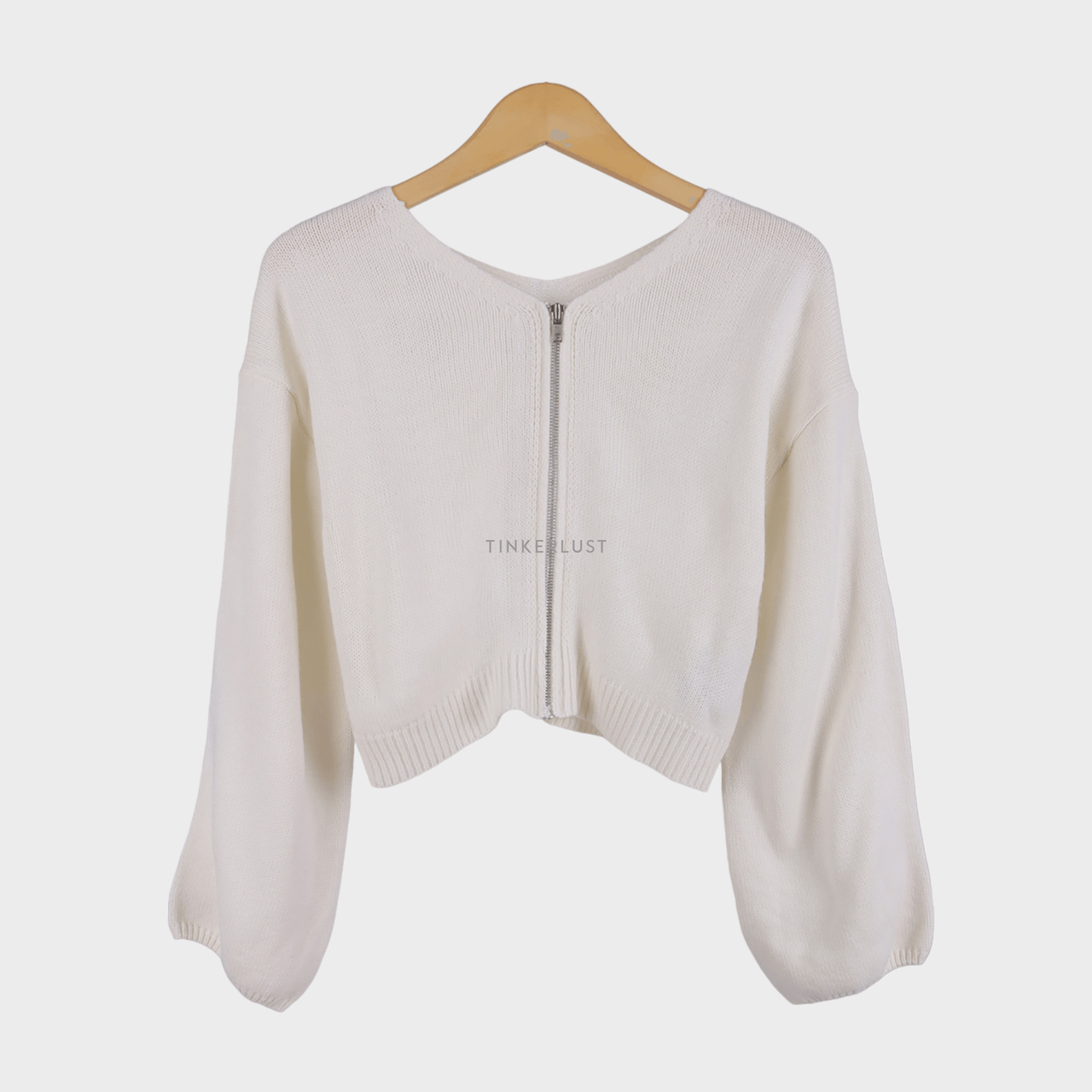 Private Collection White Zipper Knit Blouse