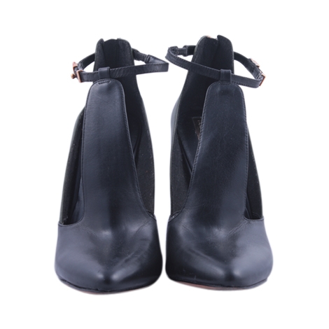 BCBG Black Pointy Leather Heels