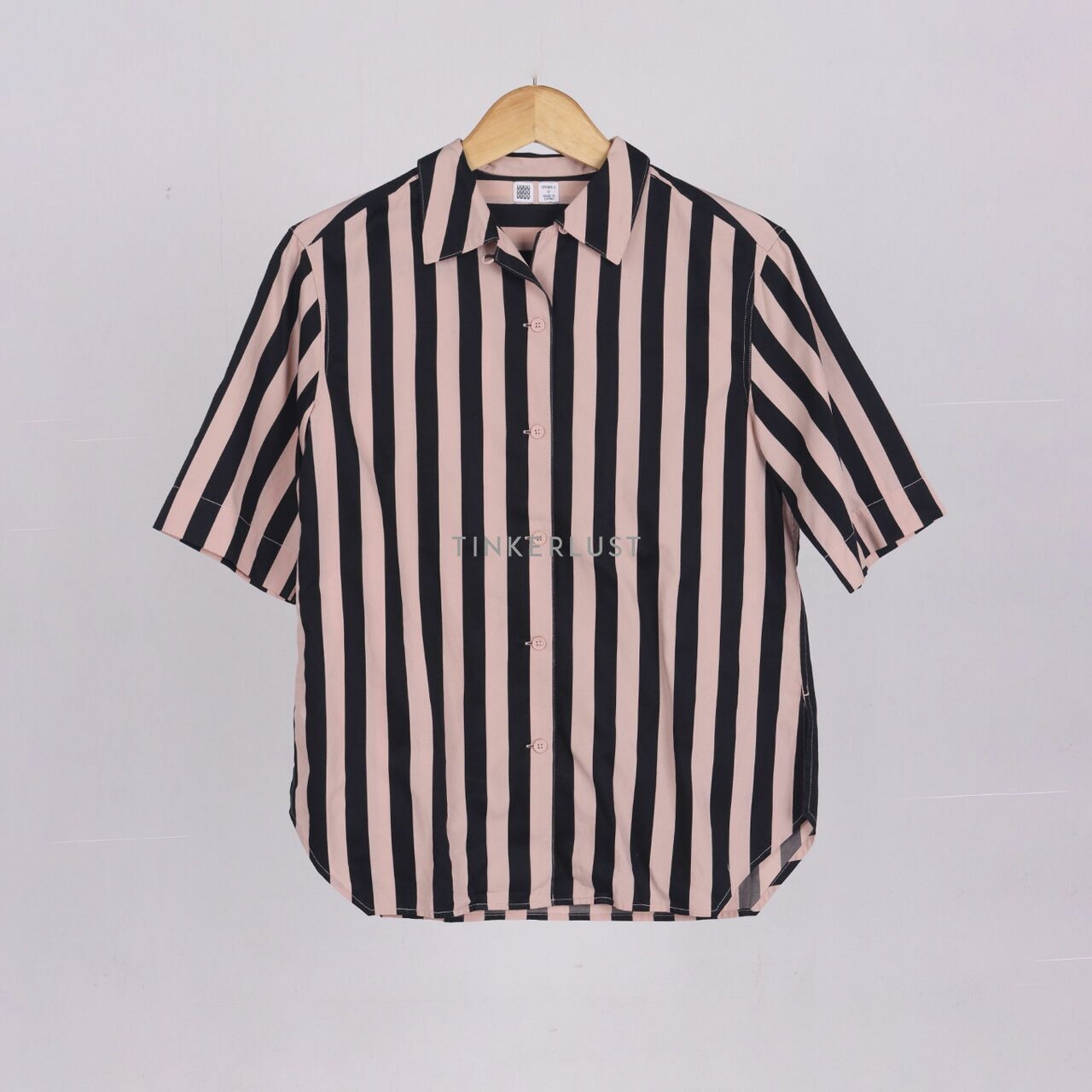 UNIQLO Black & Pink Stripes Shirt